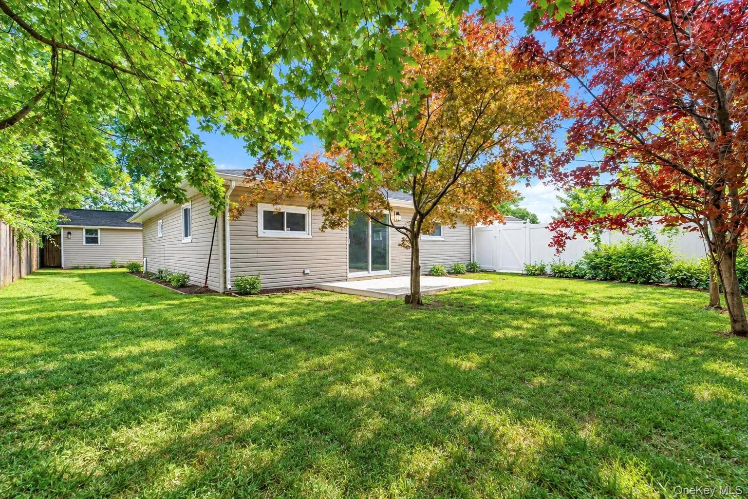 11 Tell Avenue, Babylon, NY, 3 Bedrooms Bedrooms, 5 Rooms Rooms,1 BathroomBathrooms,Residential,For Rent,Tell,0,1056151 11 Tell Avenue, Babylon, NY, 3 Bedrooms Bedrooms, 5 Rooms Rooms,1 BathroomBathrooms,Residential,For Rent,Tell,0,1056151