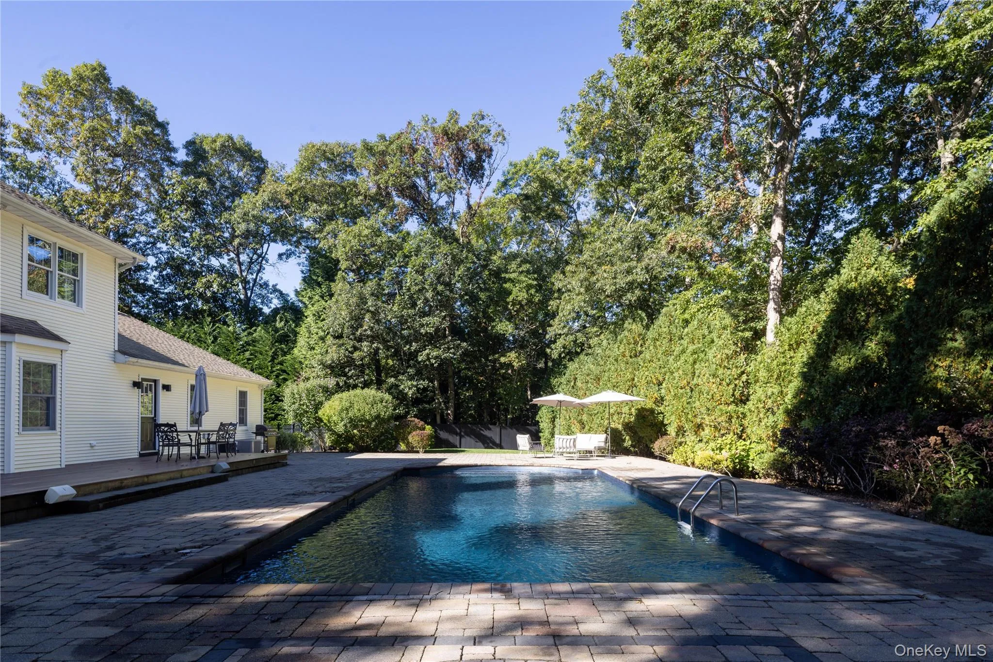 11 Country Estates Road, Southampton, New York 11977