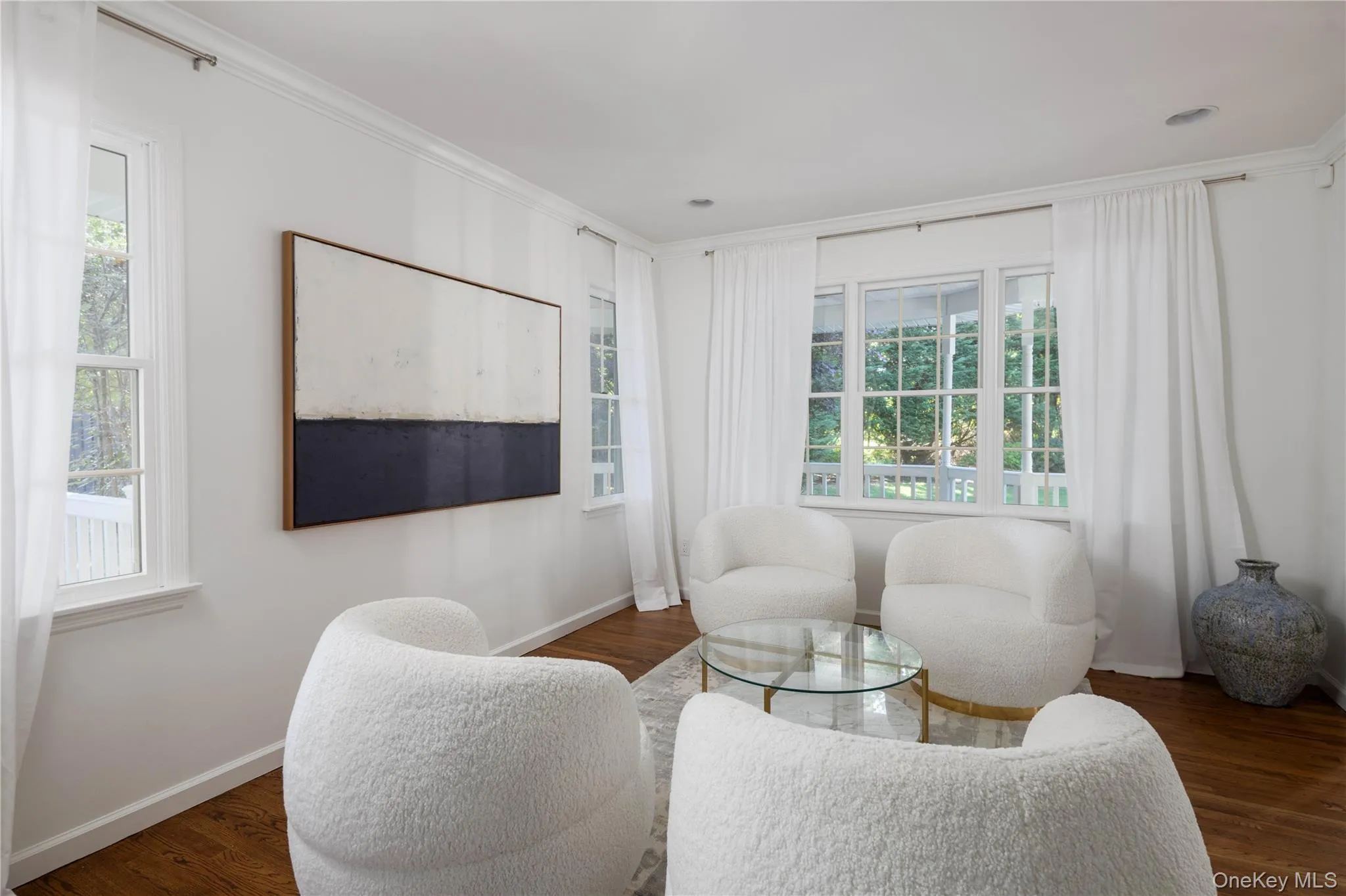 11 Country Estates Road, Southampton, New York 11977