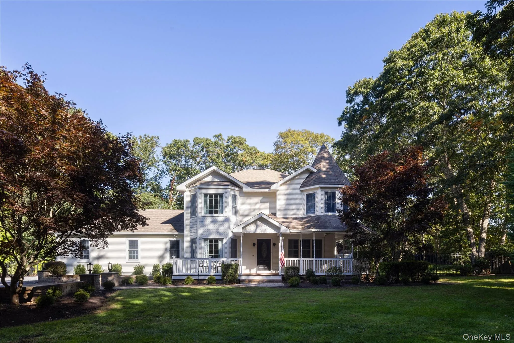 11 Country Estates Road, Southampton, New York 11977