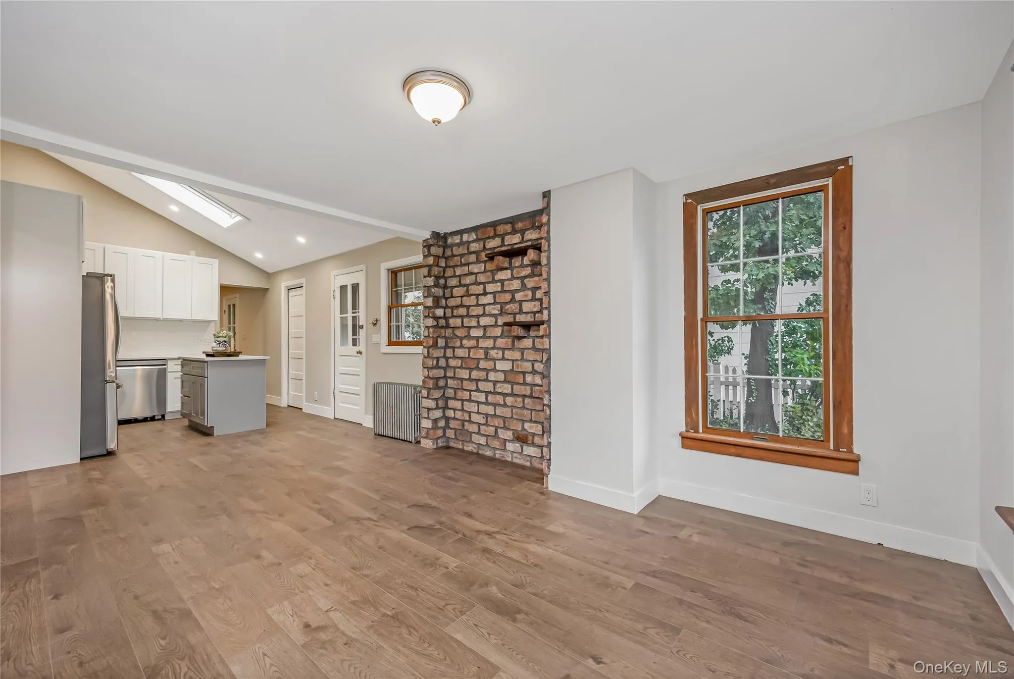 419 Ocean Avenue, Hempstead, NY, 3 Bedrooms Bedrooms, 8 Rooms Rooms,1 BathroomBathrooms,Residential,For Rent,Ocean,0,1056163 419 Ocean Avenue, Hempstead, NY, 3 Bedrooms Bedrooms, 8 Rooms Rooms,1 BathroomBathrooms,Residential,For Rent,Ocean,0,1056163