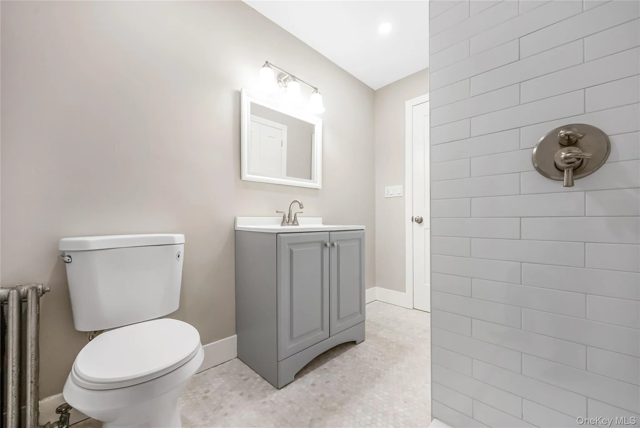 419 Ocean Avenue, Hempstead, NY, 3 Bedrooms Bedrooms, 8 Rooms Rooms,1 BathroomBathrooms,Residential,For Rent,Ocean,0,1056163 419 Ocean Avenue, Hempstead, NY, 3 Bedrooms Bedrooms, 8 Rooms Rooms,1 BathroomBathrooms,Residential,For Rent,Ocean,0,1056163