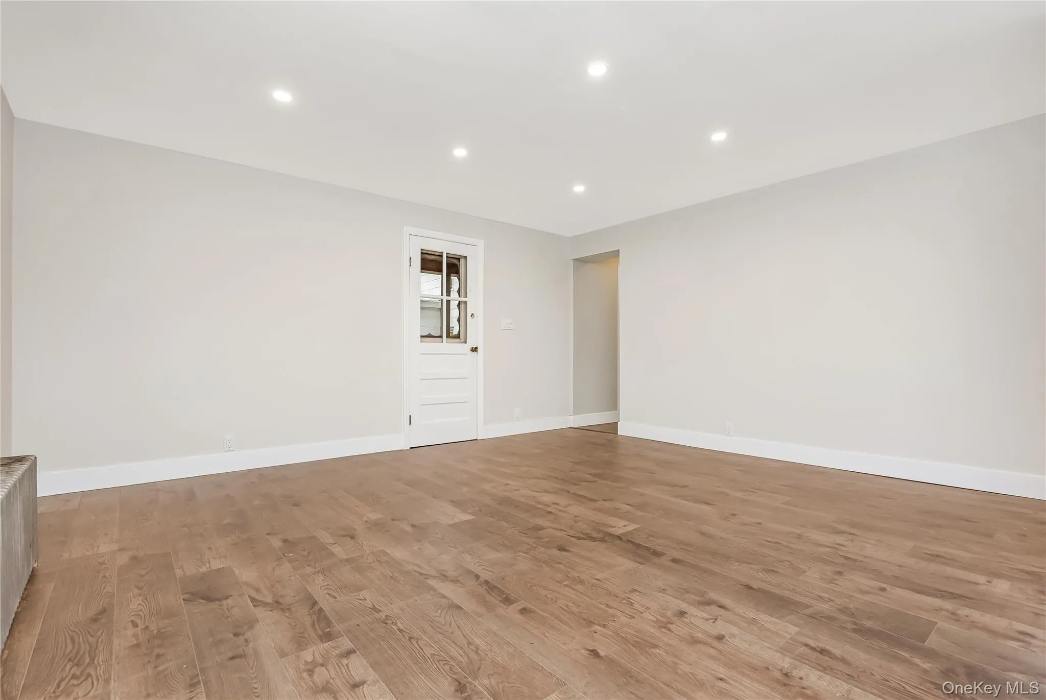 419 Ocean Avenue, Hempstead, NY, 3 Bedrooms Bedrooms, 8 Rooms Rooms,1 BathroomBathrooms,Residential,For Rent,Ocean,0,1056163 419 Ocean Avenue, Hempstead, NY, 3 Bedrooms Bedrooms, 8 Rooms Rooms,1 BathroomBathrooms,Residential,For Rent,Ocean,0,1056163