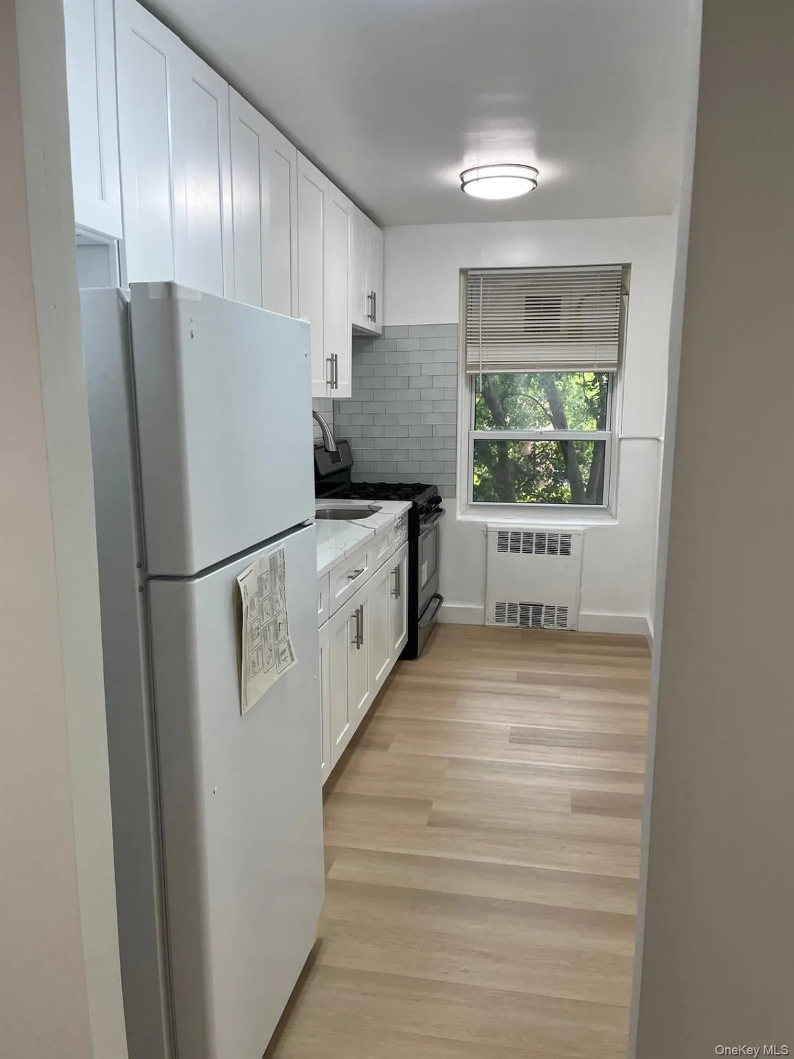 147-35 38th Ave, New York, NY, 1 Bedroom Bedrooms, 3 Rooms Rooms,1 BathroomBathrooms,Residential,For Rent,38th Ave,0,1056167 147-35 38th Ave, New York, NY, 1 Bedroom Bedrooms, 3 Rooms Rooms,1 BathroomBathrooms,Residential,For Rent,38th Ave,0,1056167