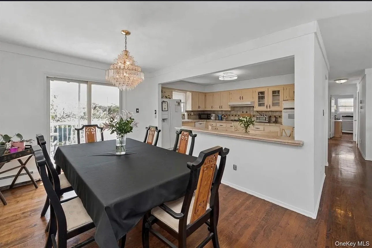 54 Acapulco Street, Hempstead, NY, 4 Bedrooms Bedrooms, 9 Rooms Rooms,3 BathroomsBathrooms,Residential,For Rent,Acapulco,0,1056175 54 Acapulco Street, Hempstead, NY, 4 Bedrooms Bedrooms, 9 Rooms Rooms,3 BathroomsBathrooms,Residential,For Rent,Acapulco,0,1056175