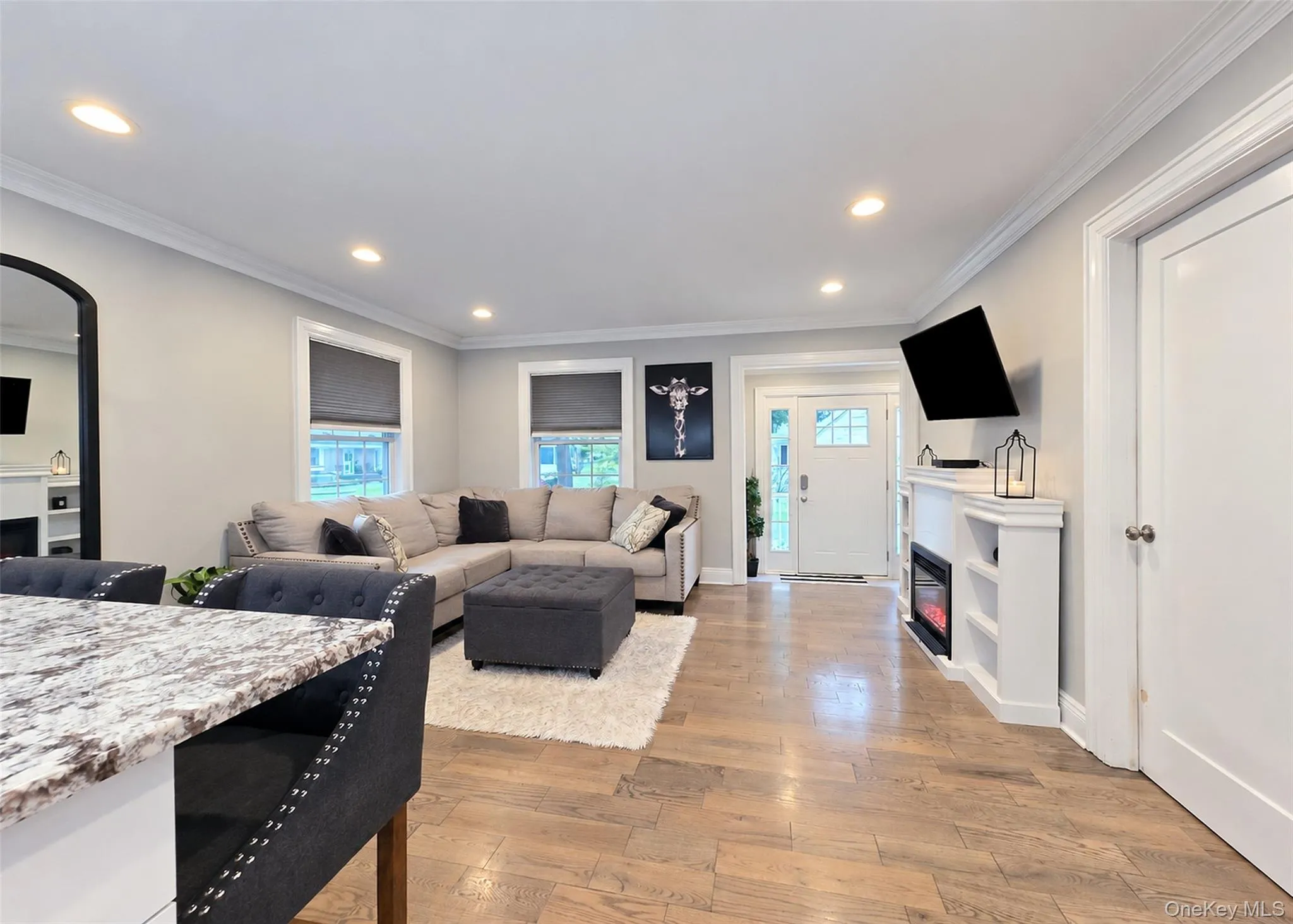 124 Bradford Avenue, Islip, NY, 2 Bedrooms Bedrooms, 6 Rooms Rooms,1 BathroomBathrooms,Residential,For Rent,Bradford,0,1056176 124 Bradford Avenue, Islip, NY, 2 Bedrooms Bedrooms, 6 Rooms Rooms,1 BathroomBathrooms,Residential,For Rent,Bradford,0,1056176