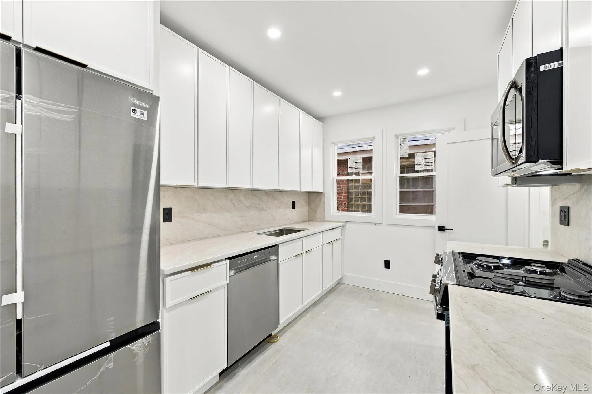228-18 139th Avenue, New York, NY, 7 Bedrooms Bedrooms, 15 Rooms Rooms,4 BathroomsBathrooms,Residential,For Rent,139th,0,1056177 228-18 139th Avenue, New York, NY, 7 Bedrooms Bedrooms, 15 Rooms Rooms,4 BathroomsBathrooms,Residential,For Rent,139th,0,1056177