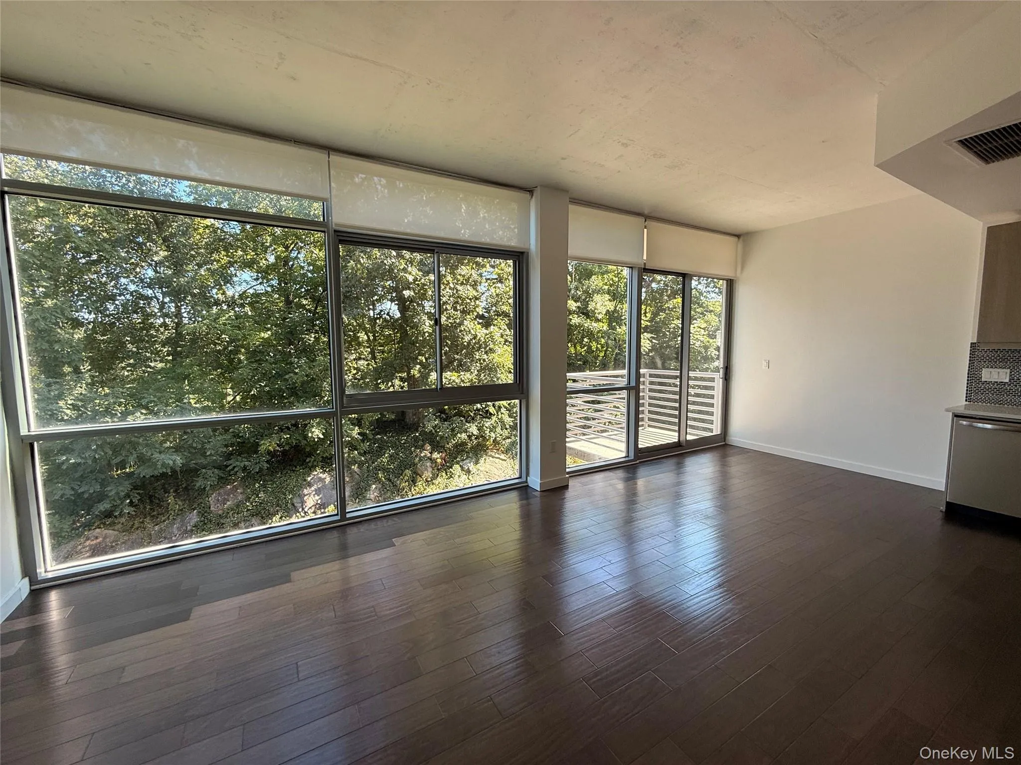 250 Central Park Avenue, Greenburgh, NY, 2 Bedroom Bedrooms, 5 Room Rooms,1 BathroomBathrooms,Residential Lease,For Rent,Central Park,0,1056179 250 Central Park Avenue, Greenburgh, NY, 2 Bedroom Bedrooms, 5 Room Rooms,1 BathroomBathrooms,Residential Lease,For Rent,Central Park,0,1056179