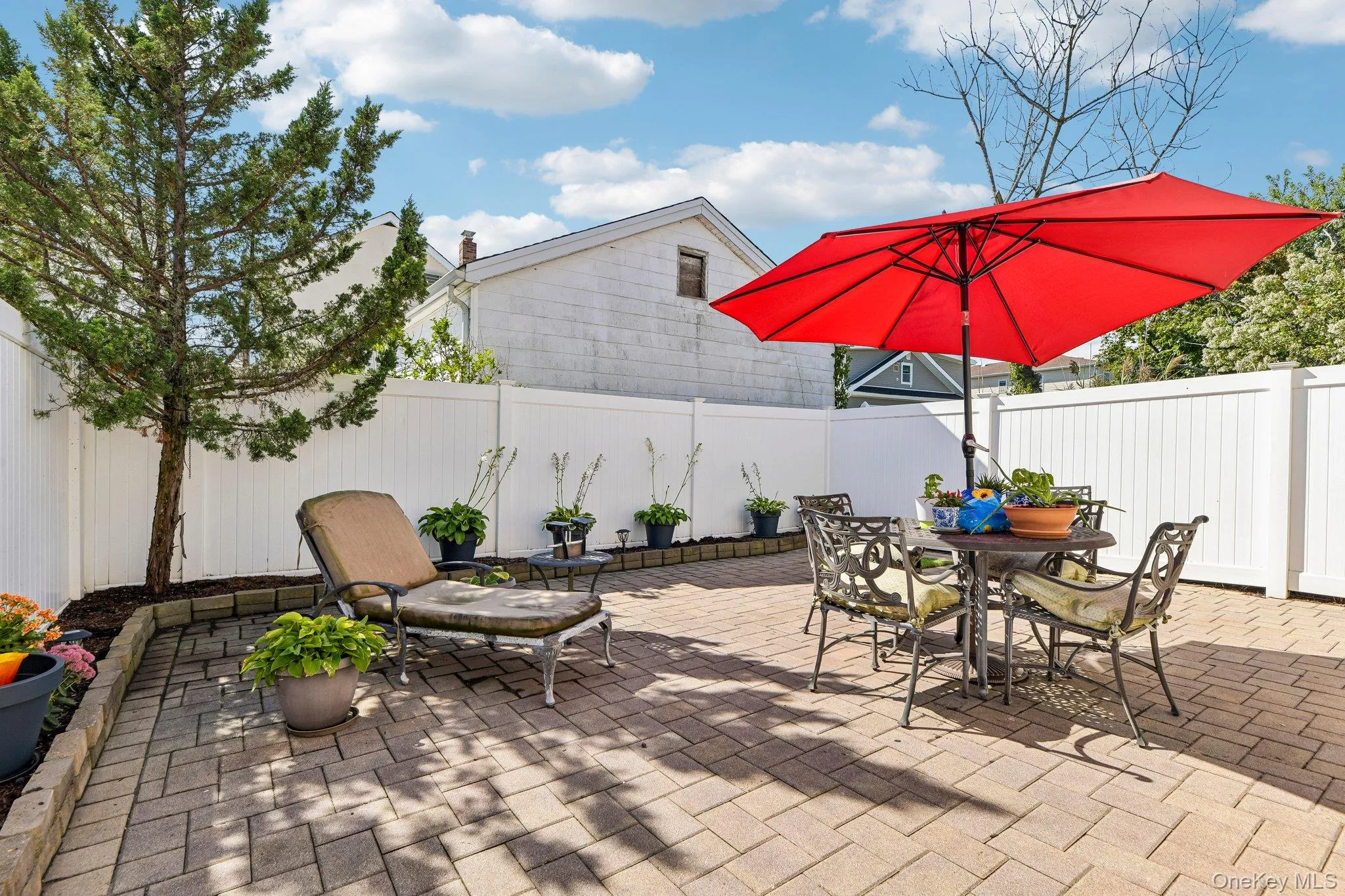 5 Martin Street, Hempstead, NY, 3 Bedrooms Bedrooms, 6 Rooms Rooms,1 BathroomBathrooms,Residential,For Rent,Martin,0,1056184 5 Martin Street, Hempstead, NY, 3 Bedrooms Bedrooms, 6 Rooms Rooms,1 BathroomBathrooms,Residential,For Rent,Martin,0,1056184