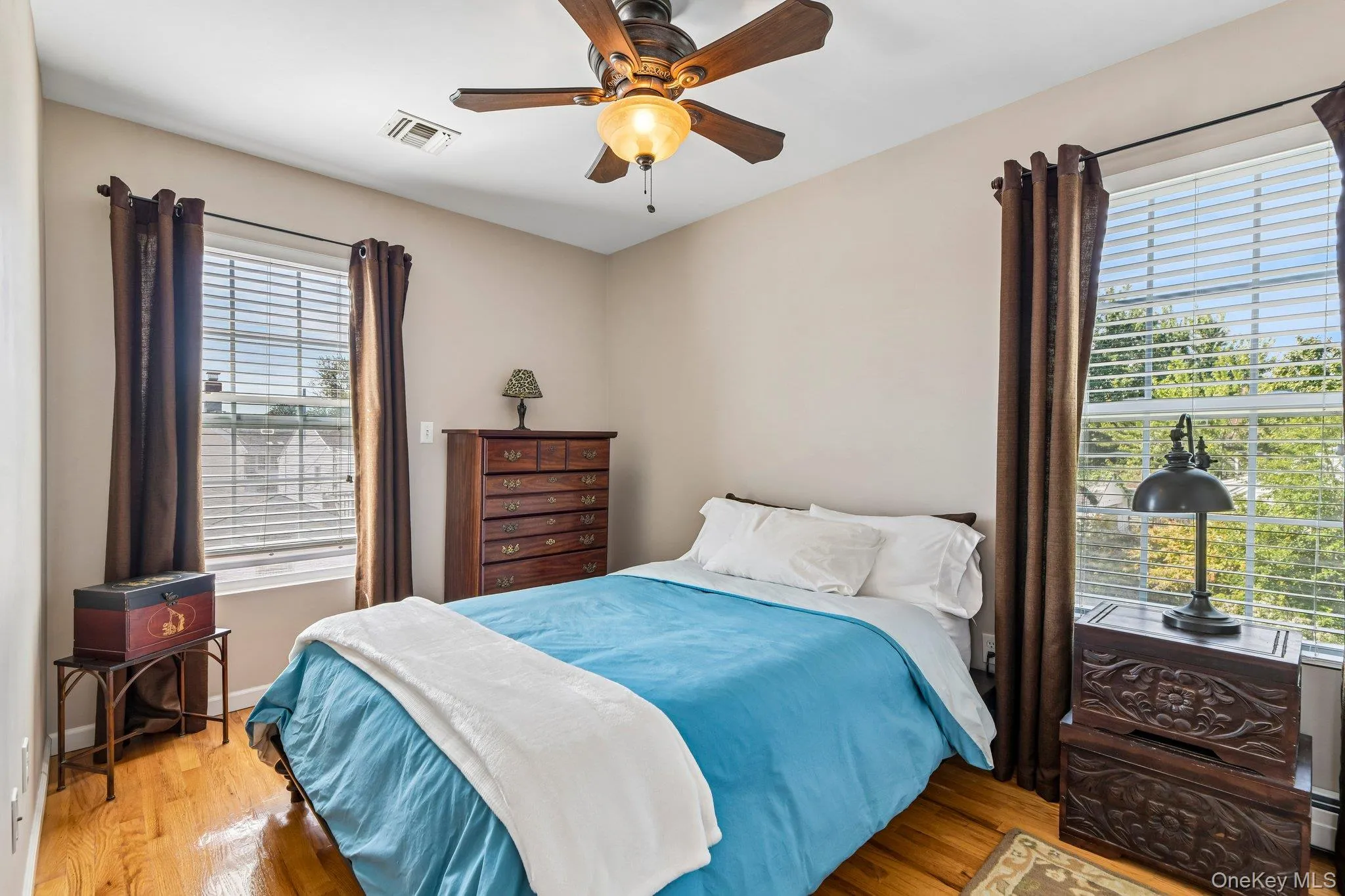 5 Martin Street, Hempstead, NY, 3 Bedrooms Bedrooms, 6 Rooms Rooms,1 BathroomBathrooms,Residential,For Rent,Martin,0,1056184 5 Martin Street, Hempstead, NY, 3 Bedrooms Bedrooms, 6 Rooms Rooms,1 BathroomBathrooms,Residential,For Rent,Martin,0,1056184