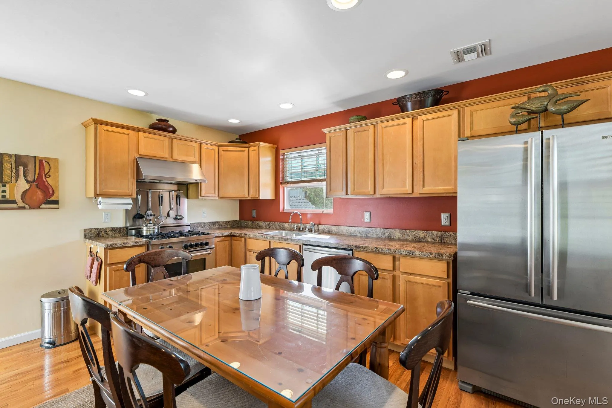 5 Martin Street, Hempstead, NY, 3 Bedrooms Bedrooms, 6 Rooms Rooms,1 BathroomBathrooms,Residential,For Rent,Martin,0,1056184 5 Martin Street, Hempstead, NY, 3 Bedrooms Bedrooms, 6 Rooms Rooms,1 BathroomBathrooms,Residential,For Rent,Martin,0,1056184