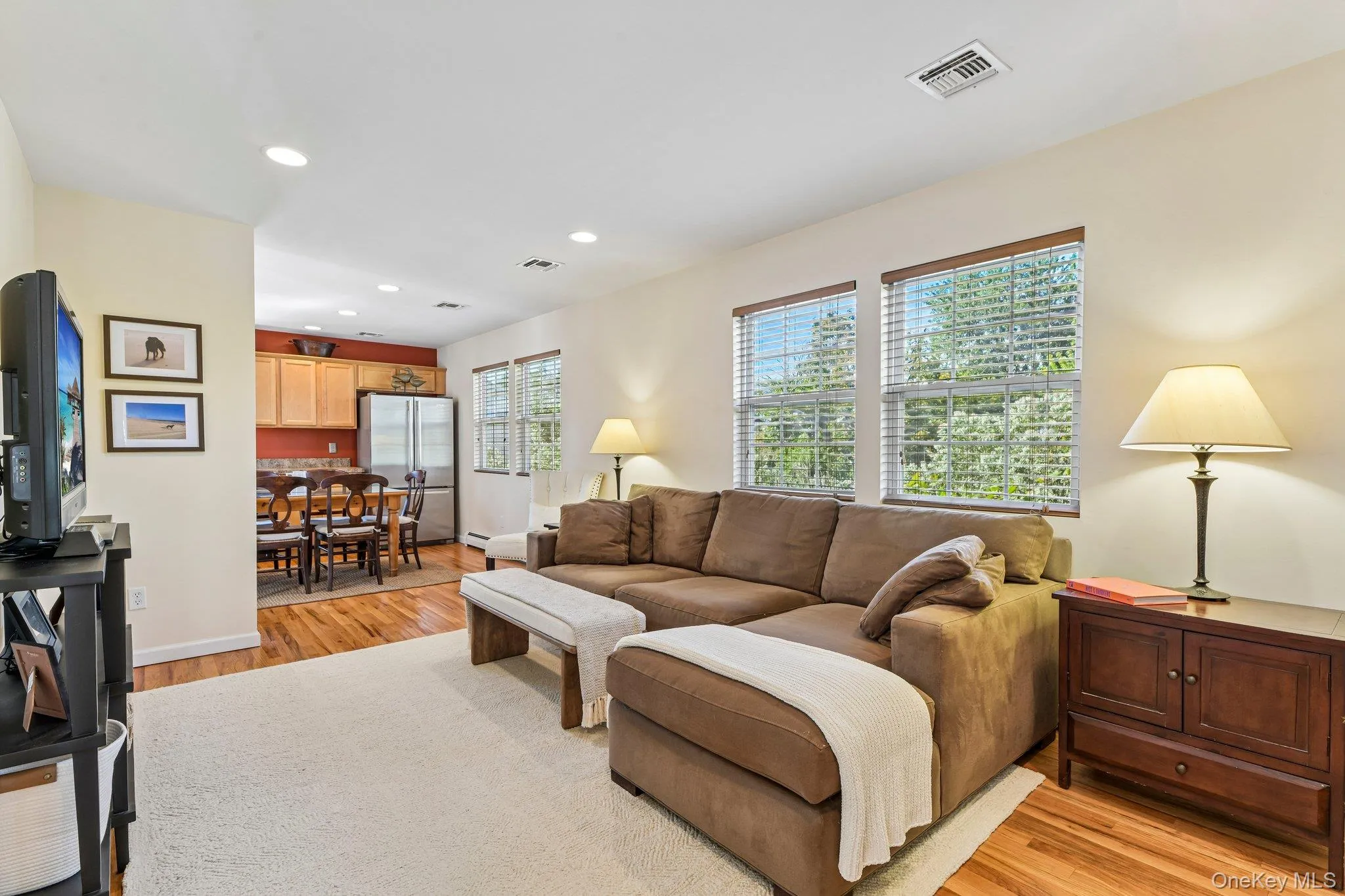 5 Martin Street, Hempstead, NY, 3 Bedrooms Bedrooms, 6 Rooms Rooms,1 BathroomBathrooms,Residential,For Rent,Martin,0,1056184 5 Martin Street, Hempstead, NY, 3 Bedrooms Bedrooms, 6 Rooms Rooms,1 BathroomBathrooms,Residential,For Rent,Martin,0,1056184