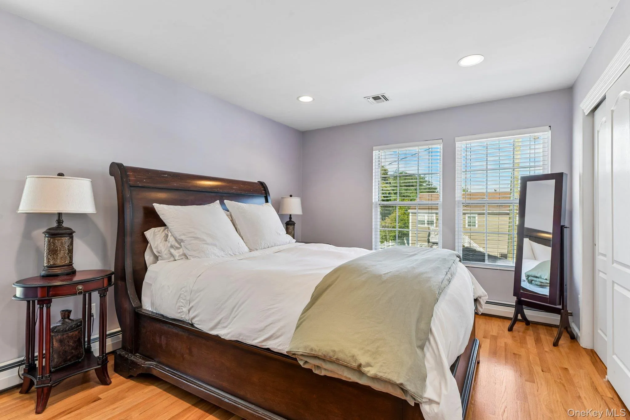 5 Martin Street, Hempstead, NY, 3 Bedrooms Bedrooms, 6 Rooms Rooms,1 BathroomBathrooms,Residential,For Rent,Martin,0,1056184 5 Martin Street, Hempstead, NY, 3 Bedrooms Bedrooms, 6 Rooms Rooms,1 BathroomBathrooms,Residential,For Rent,Martin,0,1056184