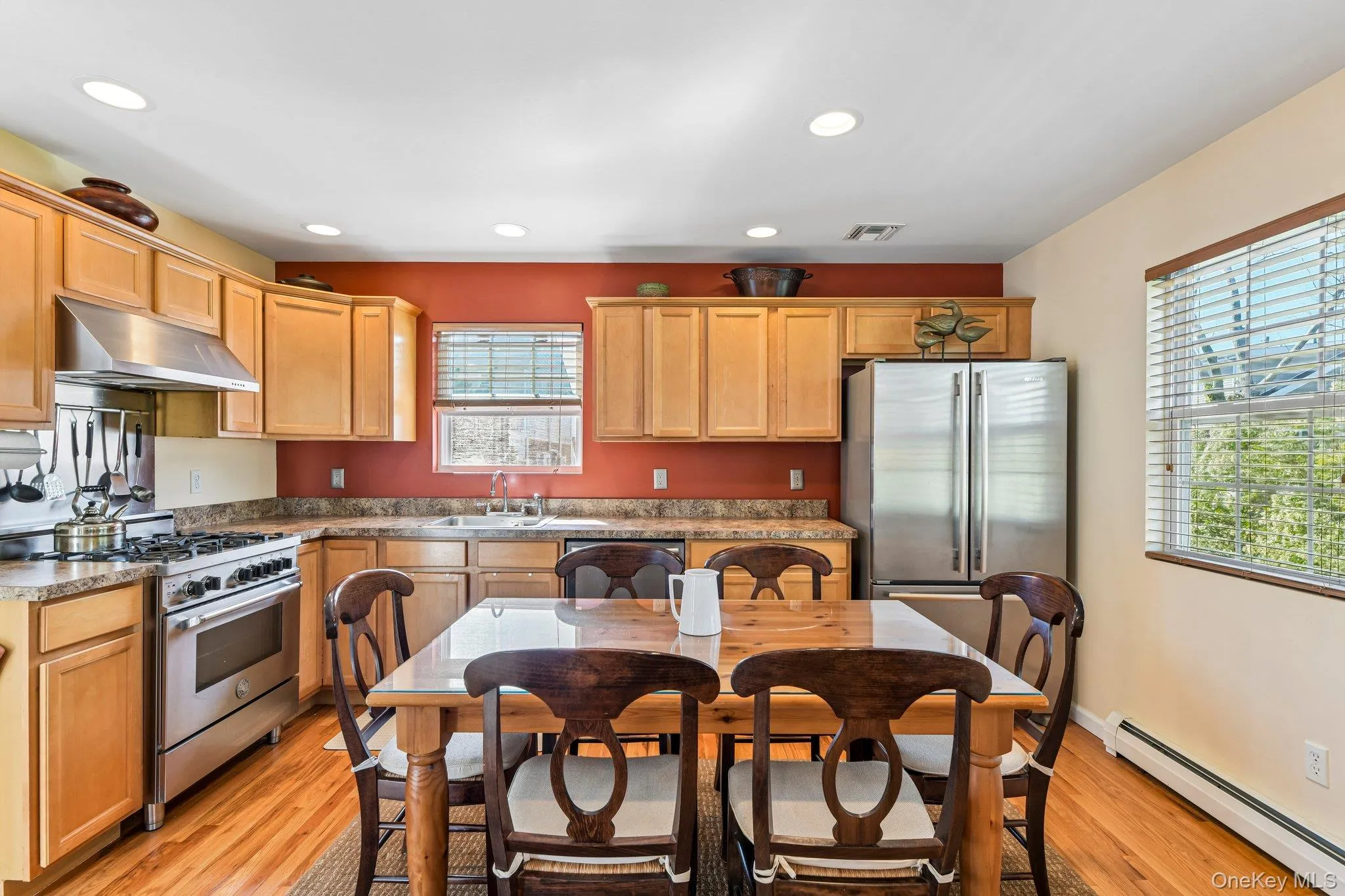 5 Martin Street, Hempstead, NY, 3 Bedrooms Bedrooms, 6 Rooms Rooms,1 BathroomBathrooms,Residential,For Rent,Martin,0,1056184 5 Martin Street, Hempstead, NY, 3 Bedrooms Bedrooms, 6 Rooms Rooms,1 BathroomBathrooms,Residential,For Rent,Martin,0,1056184