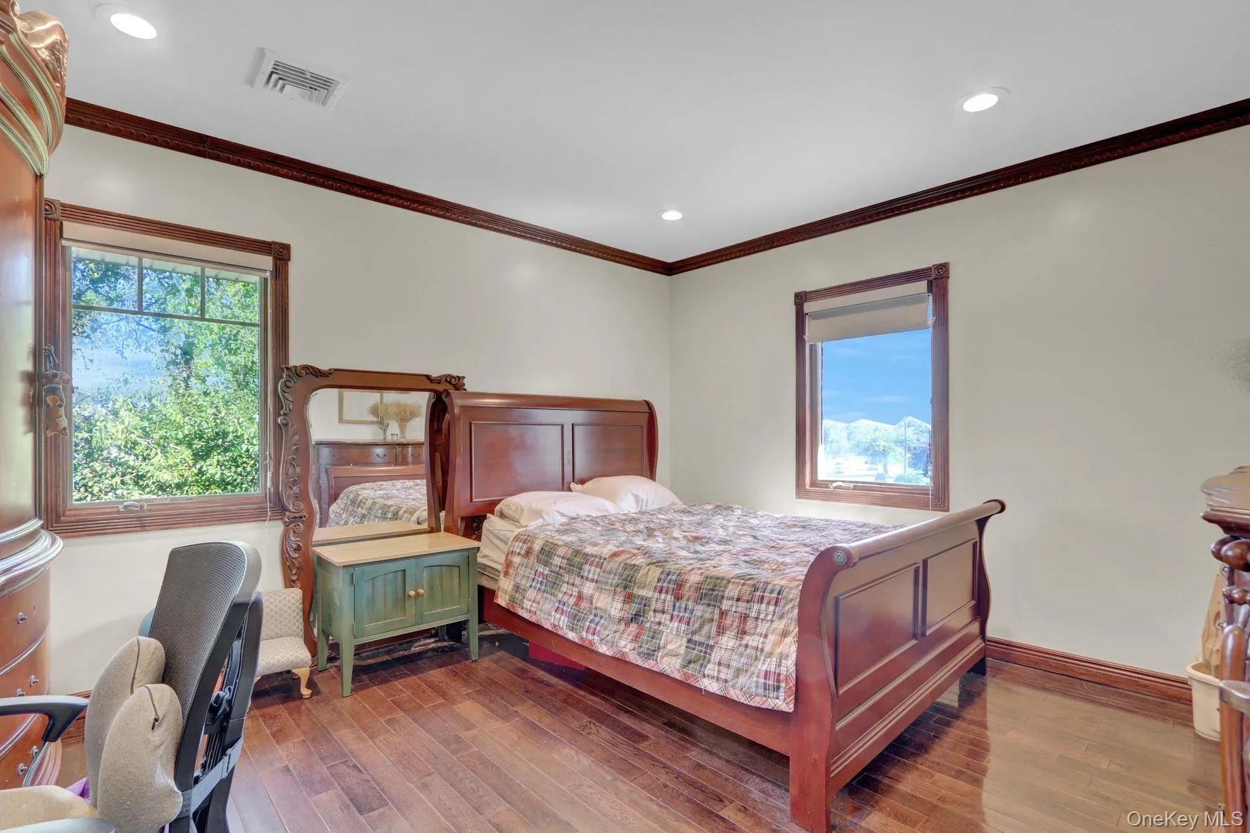 300 Ellen Place, Oyster Bay, NY, 5 Bedrooms Bedrooms, 9 Rooms Rooms,4 BathroomsBathrooms,Residential,For Rent,Ellen,0,1056185 300 Ellen Place, Oyster Bay, NY, 5 Bedrooms Bedrooms, 9 Rooms Rooms,4 BathroomsBathrooms,Residential,For Rent,Ellen,0,1056185