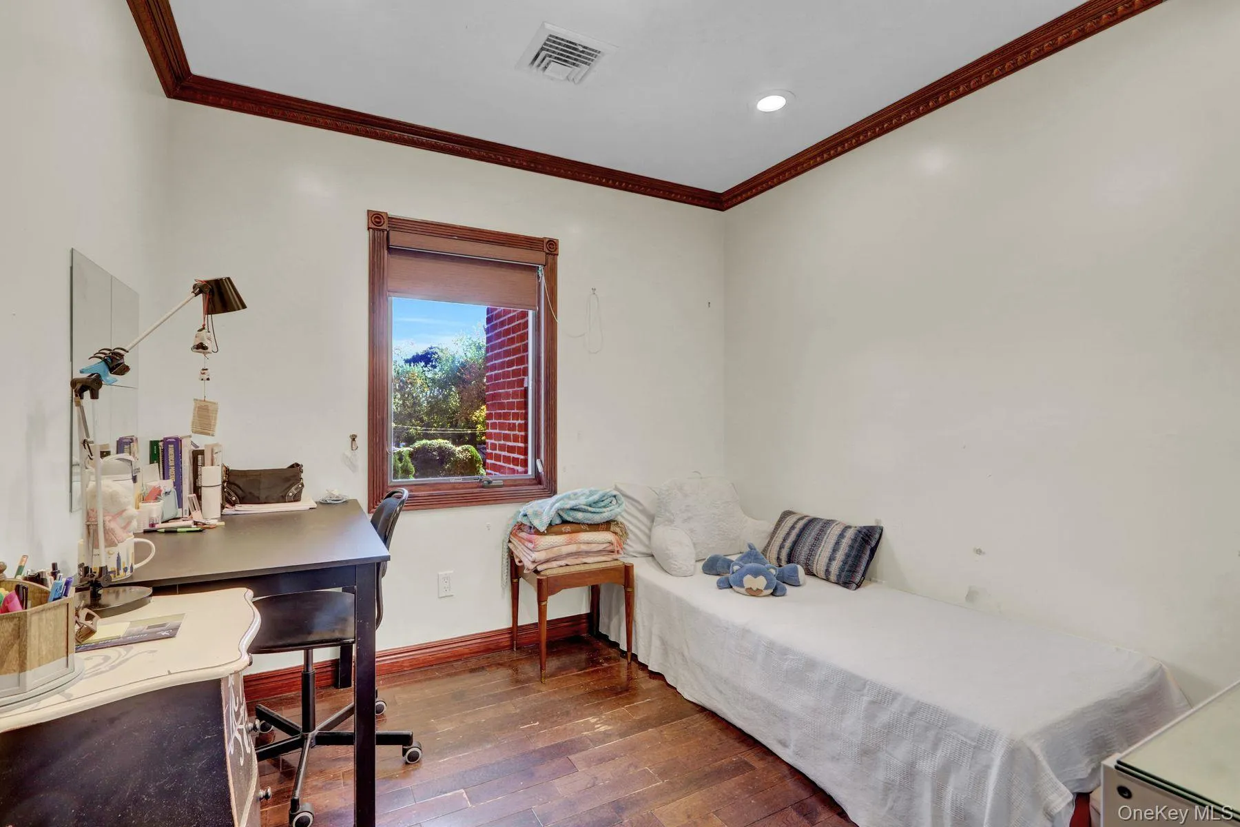 300 Ellen Place, Oyster Bay, NY, 5 Bedrooms Bedrooms, 9 Rooms Rooms,4 BathroomsBathrooms,Residential,For Rent,Ellen,0,1056185 300 Ellen Place, Oyster Bay, NY, 5 Bedrooms Bedrooms, 9 Rooms Rooms,4 BathroomsBathrooms,Residential,For Rent,Ellen,0,1056185