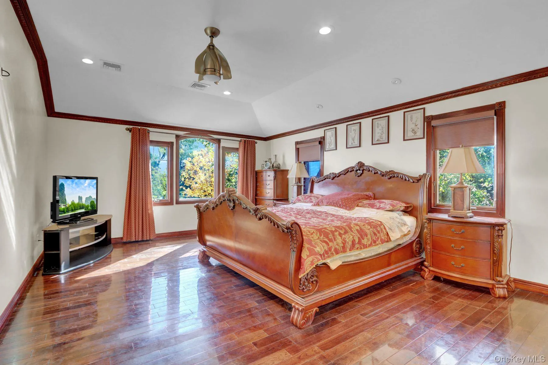 300 Ellen Place, Oyster Bay, NY, 5 Bedrooms Bedrooms, 9 Rooms Rooms,4 BathroomsBathrooms,Residential,For Rent,Ellen,0,1056185 300 Ellen Place, Oyster Bay, NY, 5 Bedrooms Bedrooms, 9 Rooms Rooms,4 BathroomsBathrooms,Residential,For Rent,Ellen,0,1056185