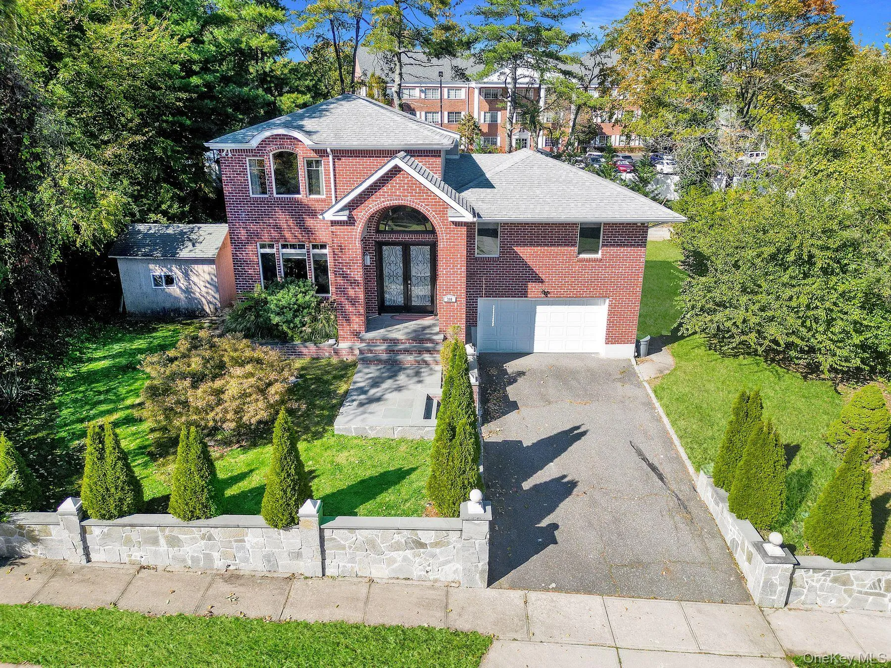 300 Ellen Place, Oyster Bay, NY, 5 Bedrooms Bedrooms, 9 Rooms Rooms,4 BathroomsBathrooms,Residential,For Rent,Ellen,0,1056185 300 Ellen Place, Oyster Bay, NY, 5 Bedrooms Bedrooms, 9 Rooms Rooms,4 BathroomsBathrooms,Residential,For Rent,Ellen,0,1056185