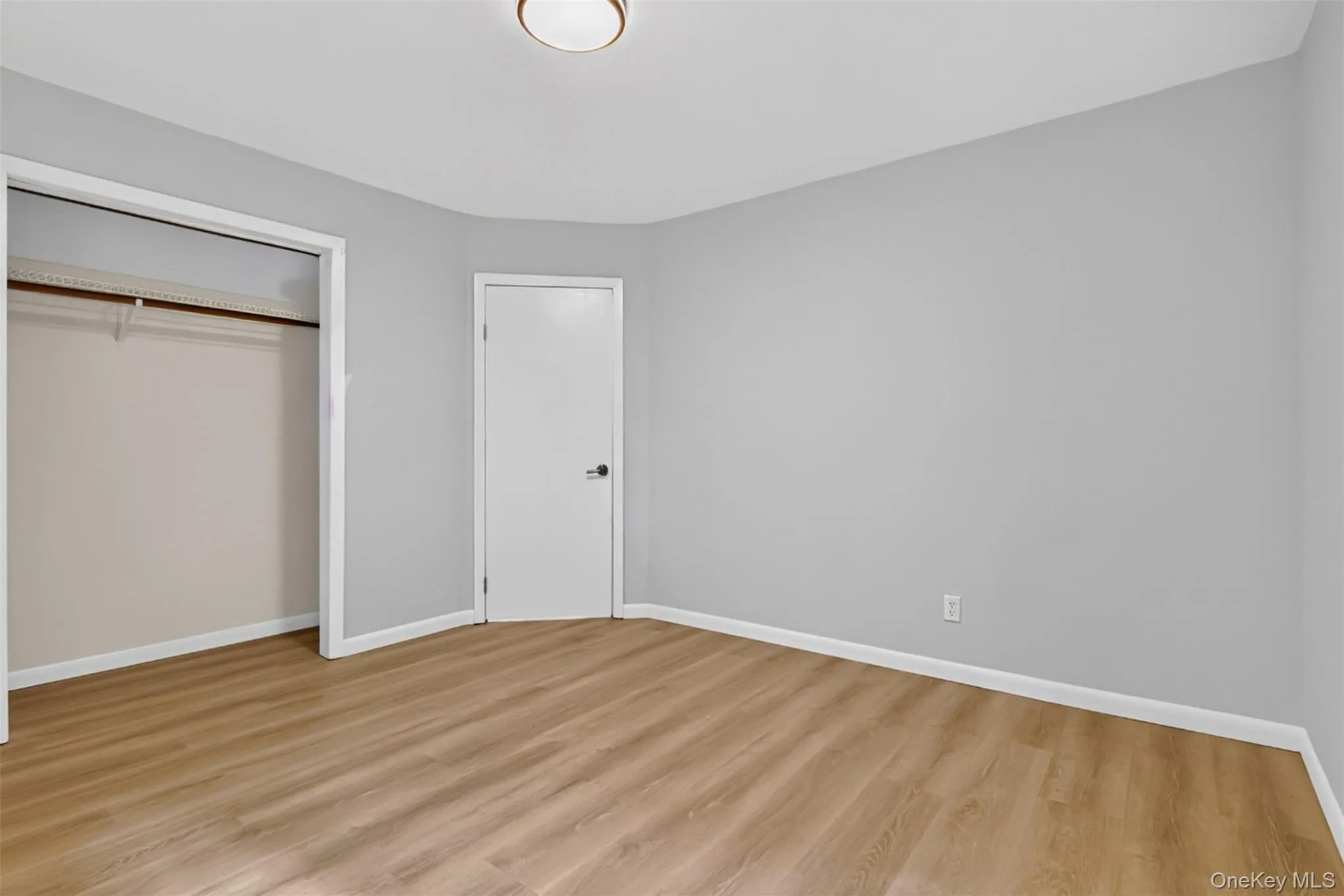 45 Lake Promenade, Brookhaven, NY, 2 Bedrooms Bedrooms, 5 Rooms Rooms,1 BathroomBathrooms,Residential,For Rent,Lake Promenade,0,1056187 45 Lake Promenade, Brookhaven, NY, 2 Bedrooms Bedrooms, 5 Rooms Rooms,1 BathroomBathrooms,Residential,For Rent,Lake Promenade,0,1056187