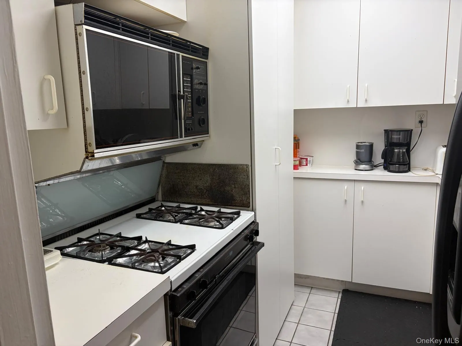 100-26 67 Road, New York, NY, 2 Bedrooms Bedrooms, 4 Rooms Rooms,1 BathroomBathrooms,Residential,For Rent,67 Road,0,1056190 100-26 67 Road, New York, NY, 2 Bedrooms Bedrooms, 4 Rooms Rooms,1 BathroomBathrooms,Residential,For Rent,67 Road,0,1056190