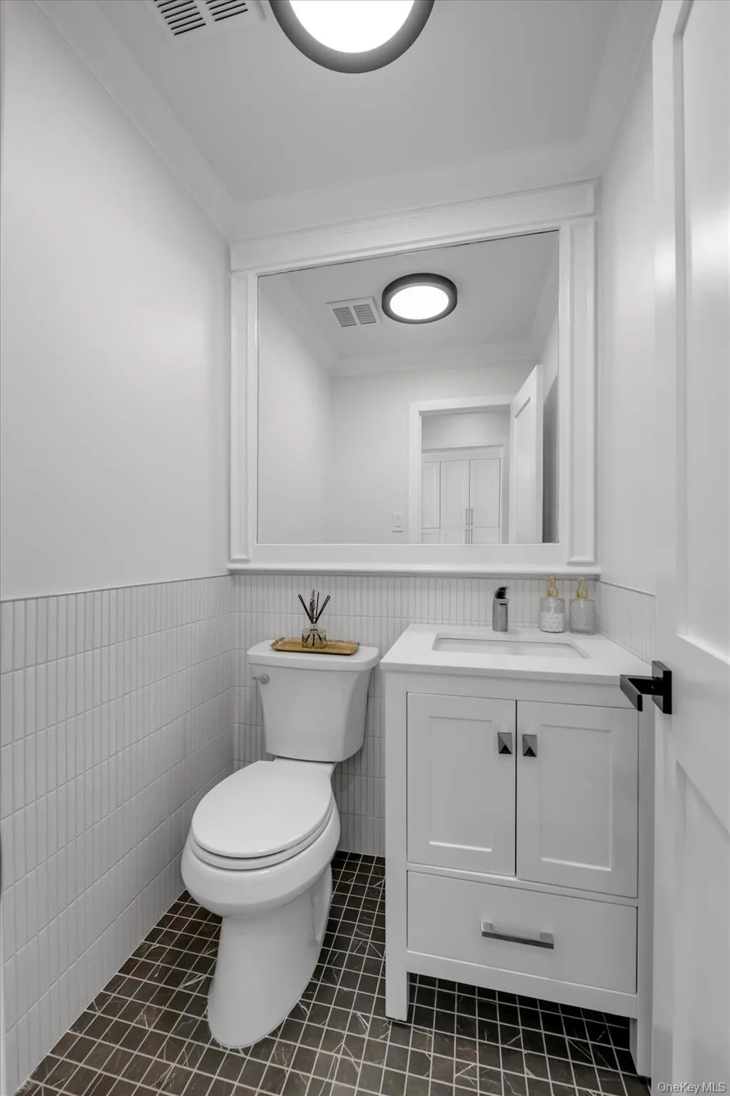 75 Belvedere Drive, Oyster Bay, NY, 5 Bedrooms Bedrooms, 11 Rooms Rooms,4 BathroomsBathrooms,Residential,For Rent,Belvedere,0,1056191 75 Belvedere Drive, Oyster Bay, NY, 5 Bedrooms Bedrooms, 11 Rooms Rooms,4 BathroomsBathrooms,Residential,For Rent,Belvedere,0,1056191