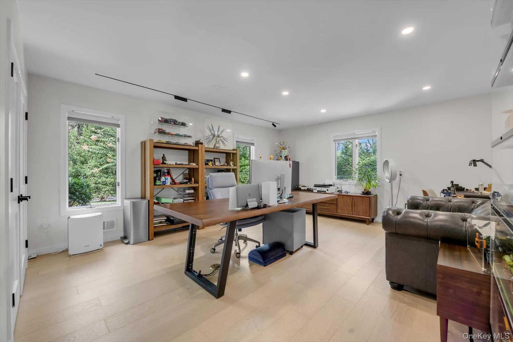 75 Belvedere Drive, Oyster Bay, NY, 5 Bedrooms Bedrooms, 11 Rooms Rooms,4 BathroomsBathrooms,Residential,For Rent,Belvedere,0,1056191 75 Belvedere Drive, Oyster Bay, NY, 5 Bedrooms Bedrooms, 11 Rooms Rooms,4 BathroomsBathrooms,Residential,For Rent,Belvedere,0,1056191