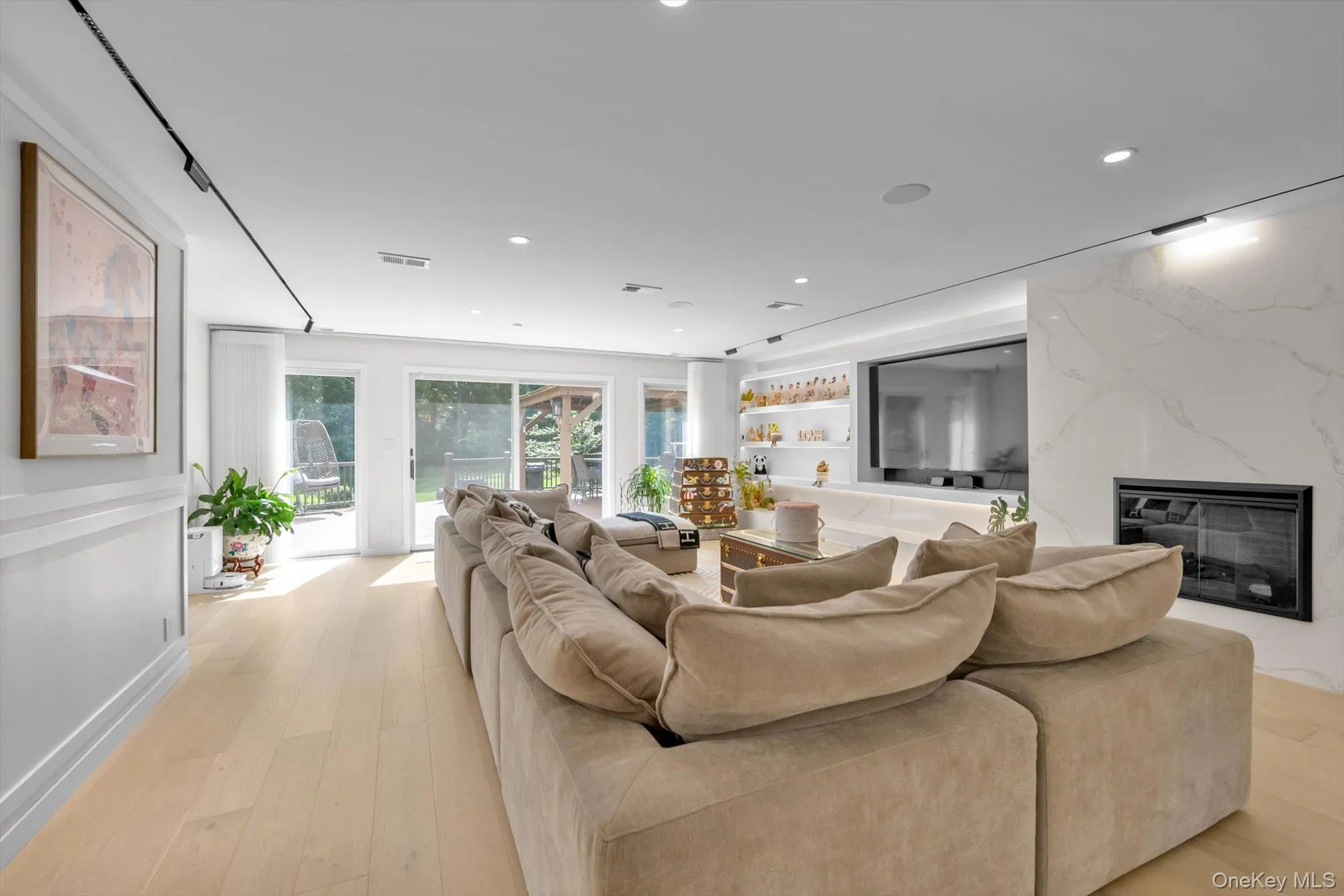 75 Belvedere Drive, Oyster Bay, NY, 5 Bedrooms Bedrooms, 11 Rooms Rooms,4 BathroomsBathrooms,Residential,For Rent,Belvedere,0,1056191 75 Belvedere Drive, Oyster Bay, NY, 5 Bedrooms Bedrooms, 11 Rooms Rooms,4 BathroomsBathrooms,Residential,For Rent,Belvedere,0,1056191
