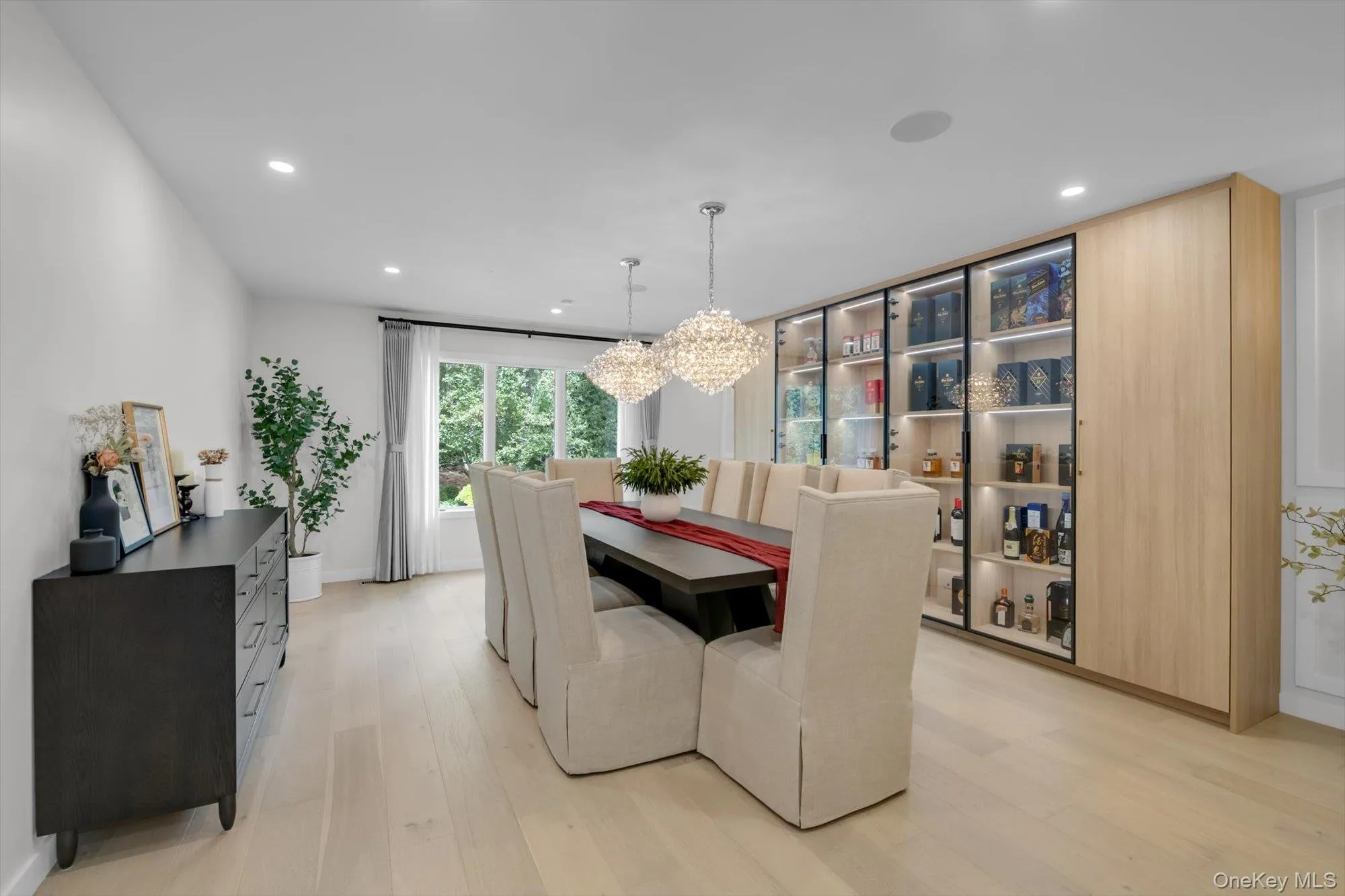 75 Belvedere Drive, Oyster Bay, NY, 5 Bedrooms Bedrooms, 11 Rooms Rooms,4 BathroomsBathrooms,Residential,For Rent,Belvedere,0,1056191 75 Belvedere Drive, Oyster Bay, NY, 5 Bedrooms Bedrooms, 11 Rooms Rooms,4 BathroomsBathrooms,Residential,For Rent,Belvedere,0,1056191