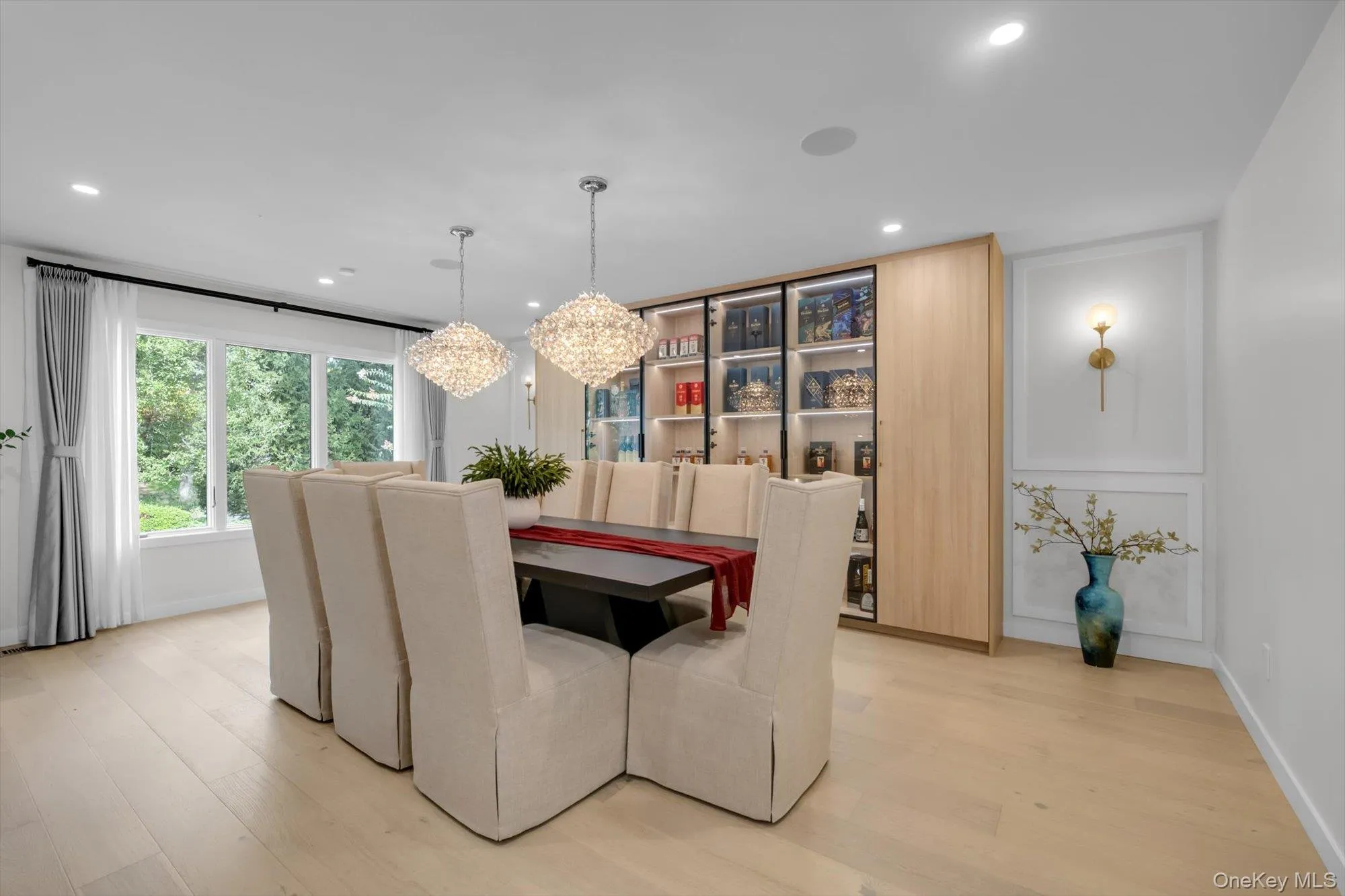 75 Belvedere Drive, Oyster Bay, NY, 5 Bedrooms Bedrooms, 11 Rooms Rooms,4 BathroomsBathrooms,Residential,For Rent,Belvedere,0,1056191 75 Belvedere Drive, Oyster Bay, NY, 5 Bedrooms Bedrooms, 11 Rooms Rooms,4 BathroomsBathrooms,Residential,For Rent,Belvedere,0,1056191