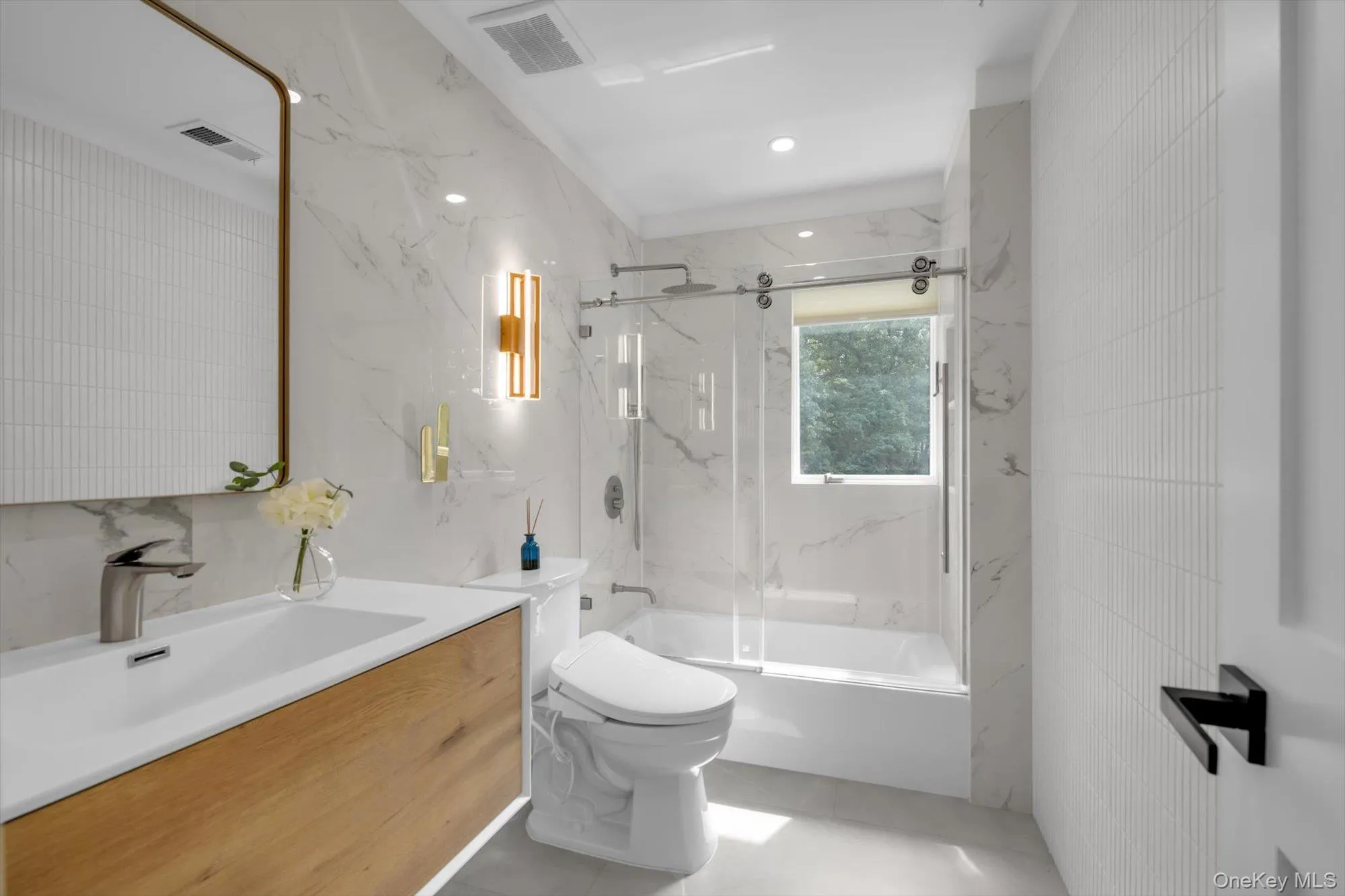 75 Belvedere Drive, Oyster Bay, NY, 5 Bedrooms Bedrooms, 11 Rooms Rooms,4 BathroomsBathrooms,Residential,For Rent,Belvedere,0,1056191 75 Belvedere Drive, Oyster Bay, NY, 5 Bedrooms Bedrooms, 11 Rooms Rooms,4 BathroomsBathrooms,Residential,For Rent,Belvedere,0,1056191