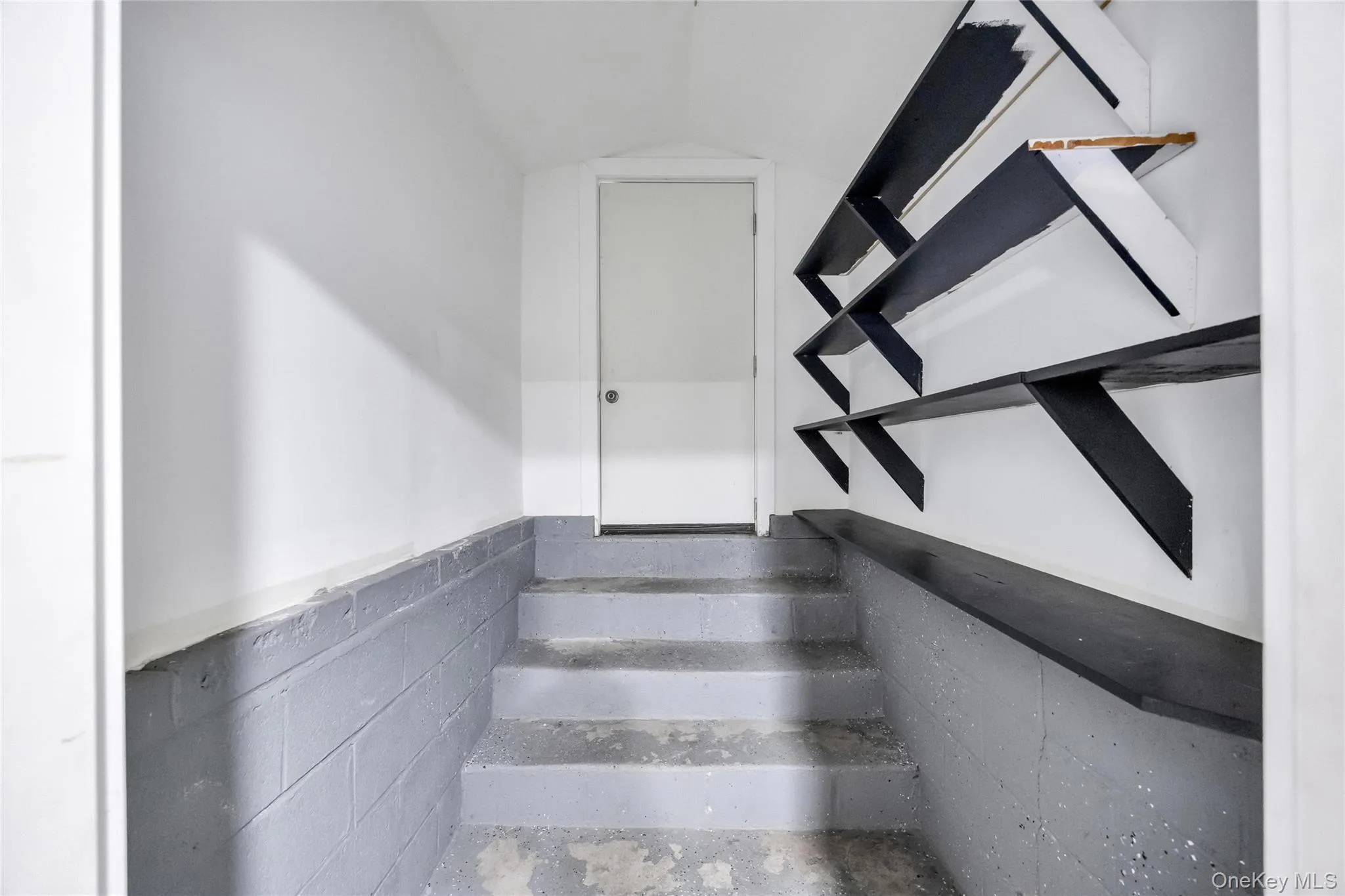 71 Penn Street, Brookhaven, NY, 6 Bedrooms Bedrooms, 9 Rooms Rooms,3 BathroomsBathrooms,Residential,For Rent,Penn,0,1056192 71 Penn Street, Brookhaven, NY, 6 Bedrooms Bedrooms, 9 Rooms Rooms,3 BathroomsBathrooms,Residential,For Rent,Penn,0,1056192
