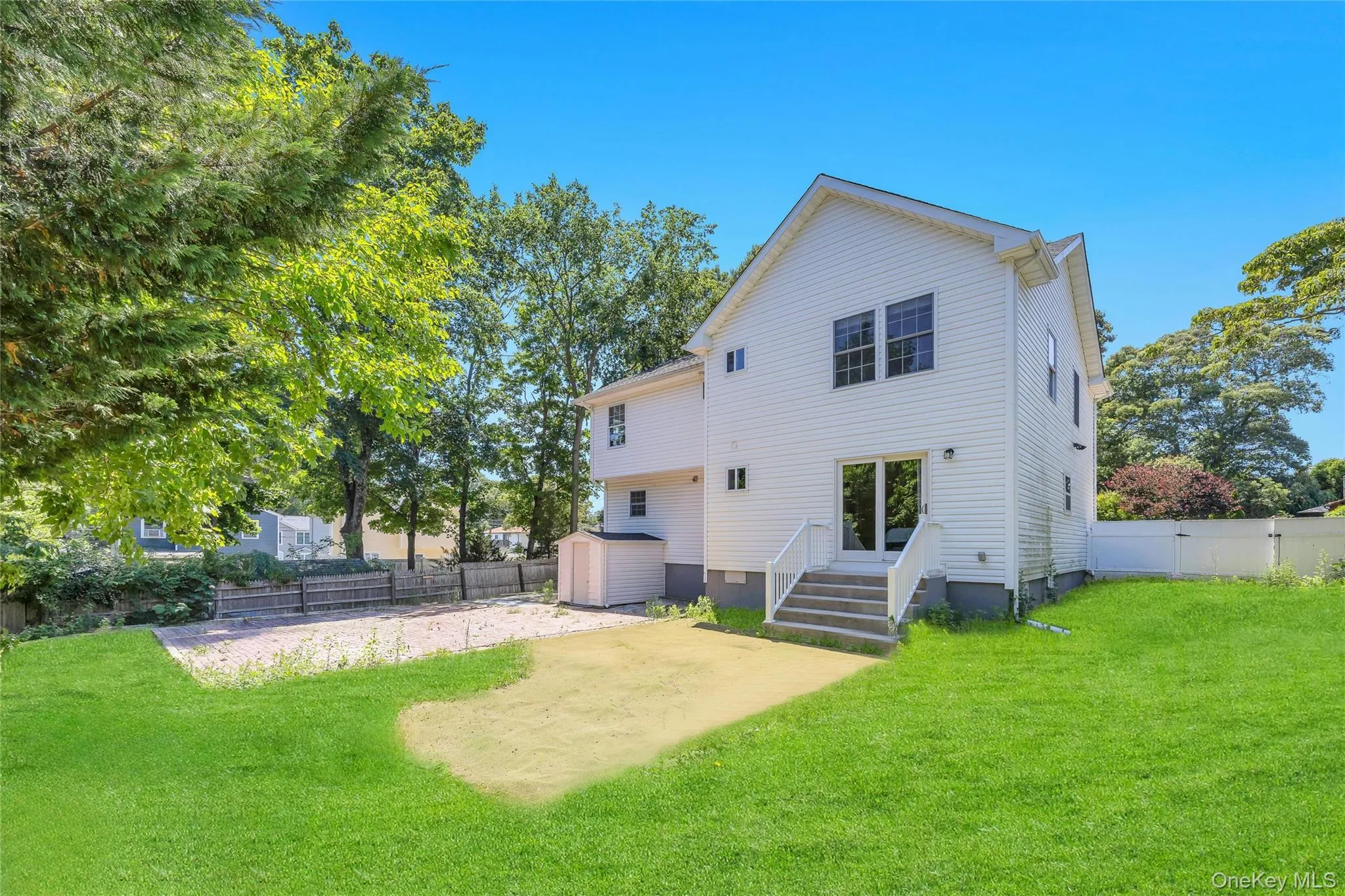71 Penn Street, Brookhaven, NY, 6 Bedrooms Bedrooms, 9 Rooms Rooms,3 BathroomsBathrooms,Residential,For Rent,Penn,0,1056192 71 Penn Street, Brookhaven, NY, 6 Bedrooms Bedrooms, 9 Rooms Rooms,3 BathroomsBathrooms,Residential,For Rent,Penn,0,1056192