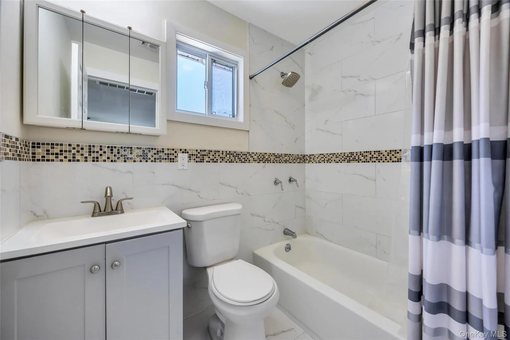 71 Penn Street, Brookhaven, NY, 6 Bedrooms Bedrooms, 9 Rooms Rooms,3 BathroomsBathrooms,Residential,For Rent,Penn,0,1056192 71 Penn Street, Brookhaven, NY, 6 Bedrooms Bedrooms, 9 Rooms Rooms,3 BathroomsBathrooms,Residential,For Rent,Penn,0,1056192