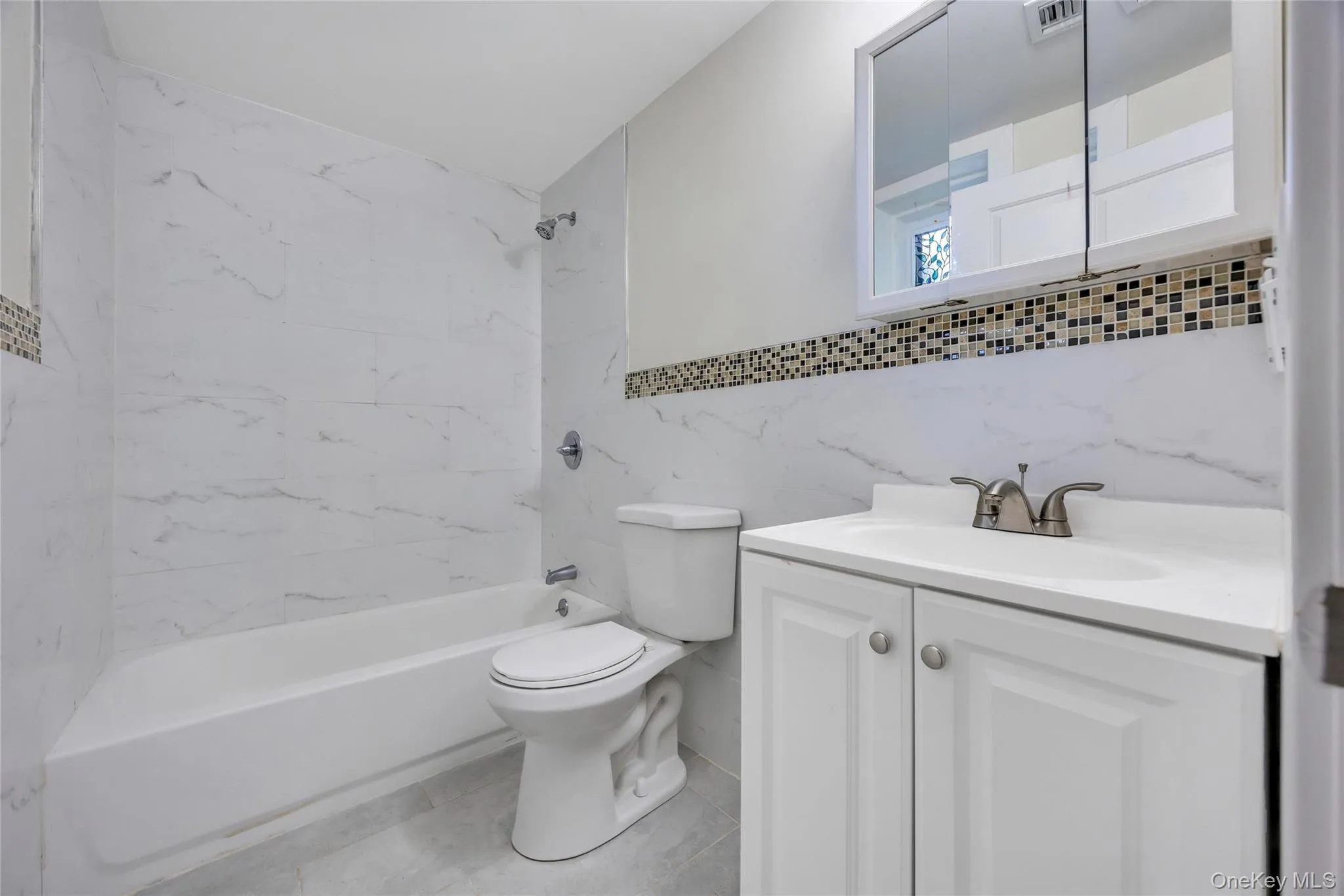 71 Penn Street, Brookhaven, NY, 6 Bedrooms Bedrooms, 9 Rooms Rooms,3 BathroomsBathrooms,Residential,For Rent,Penn,0,1056192 71 Penn Street, Brookhaven, NY, 6 Bedrooms Bedrooms, 9 Rooms Rooms,3 BathroomsBathrooms,Residential,For Rent,Penn,0,1056192