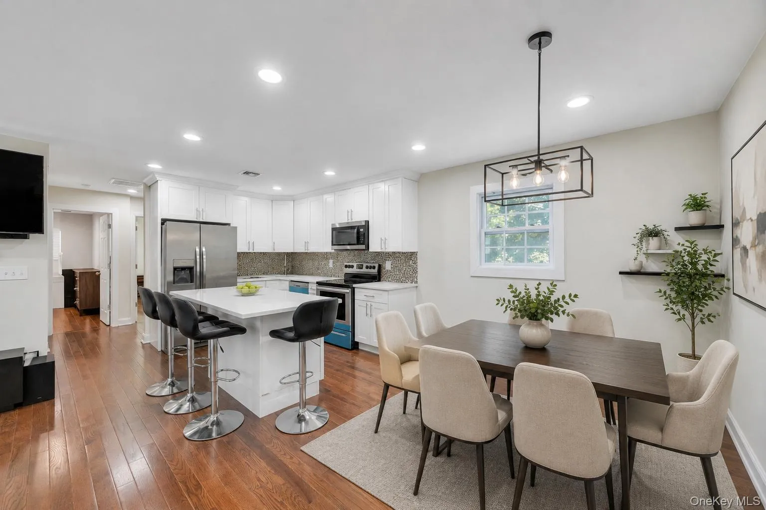 71 Penn Street, Brookhaven, NY, 6 Bedrooms Bedrooms, 9 Rooms Rooms,3 BathroomsBathrooms,Residential,For Rent,Penn,0,1056192 71 Penn Street, Brookhaven, NY, 6 Bedrooms Bedrooms, 9 Rooms Rooms,3 BathroomsBathrooms,Residential,For Rent,Penn,0,1056192