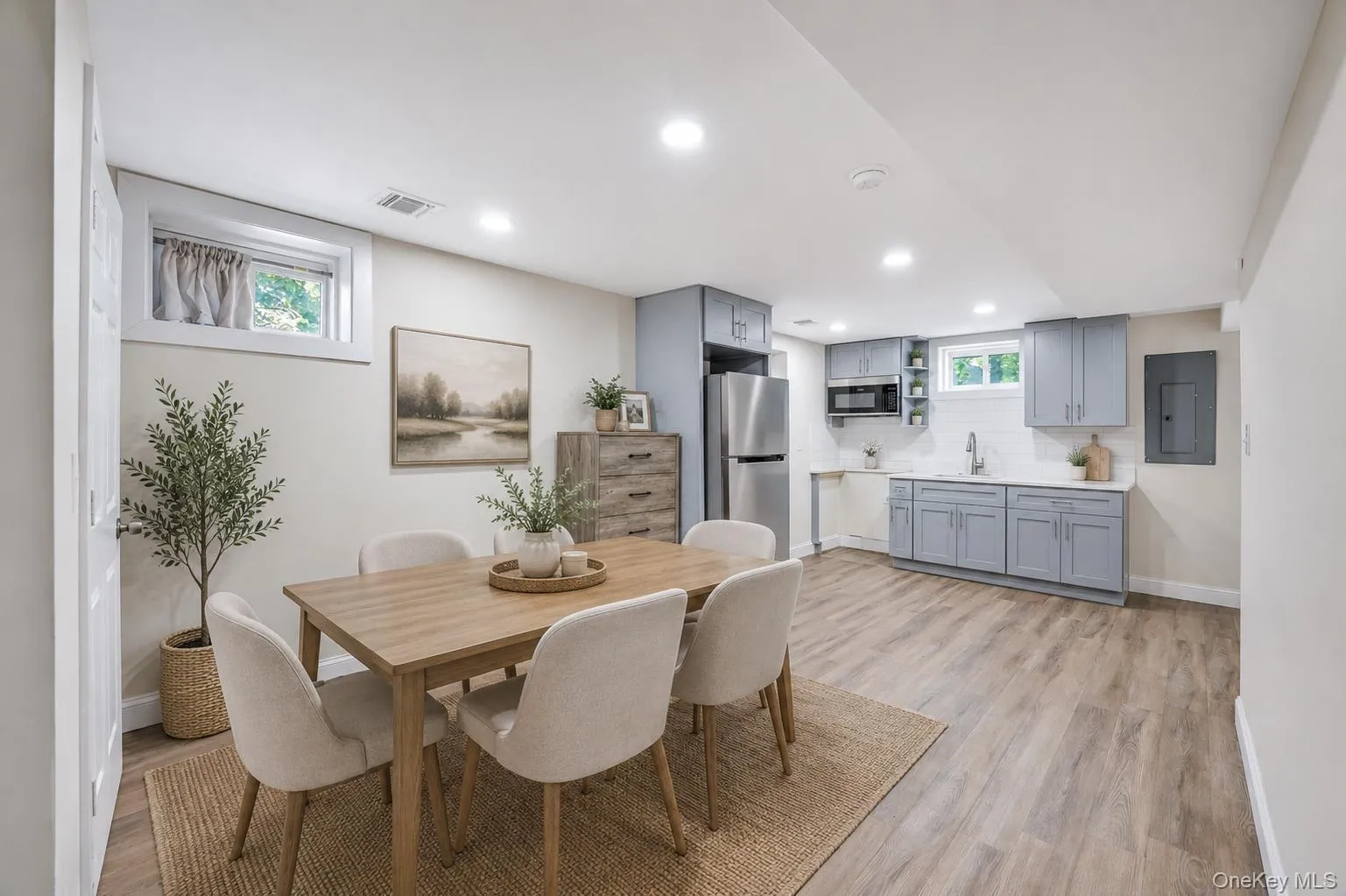 71 Penn Street, Brookhaven, NY, 6 Bedrooms Bedrooms, 9 Rooms Rooms,3 BathroomsBathrooms,Residential,For Rent,Penn,0,1056192 71 Penn Street, Brookhaven, NY, 6 Bedrooms Bedrooms, 9 Rooms Rooms,3 BathroomsBathrooms,Residential,For Rent,Penn,0,1056192