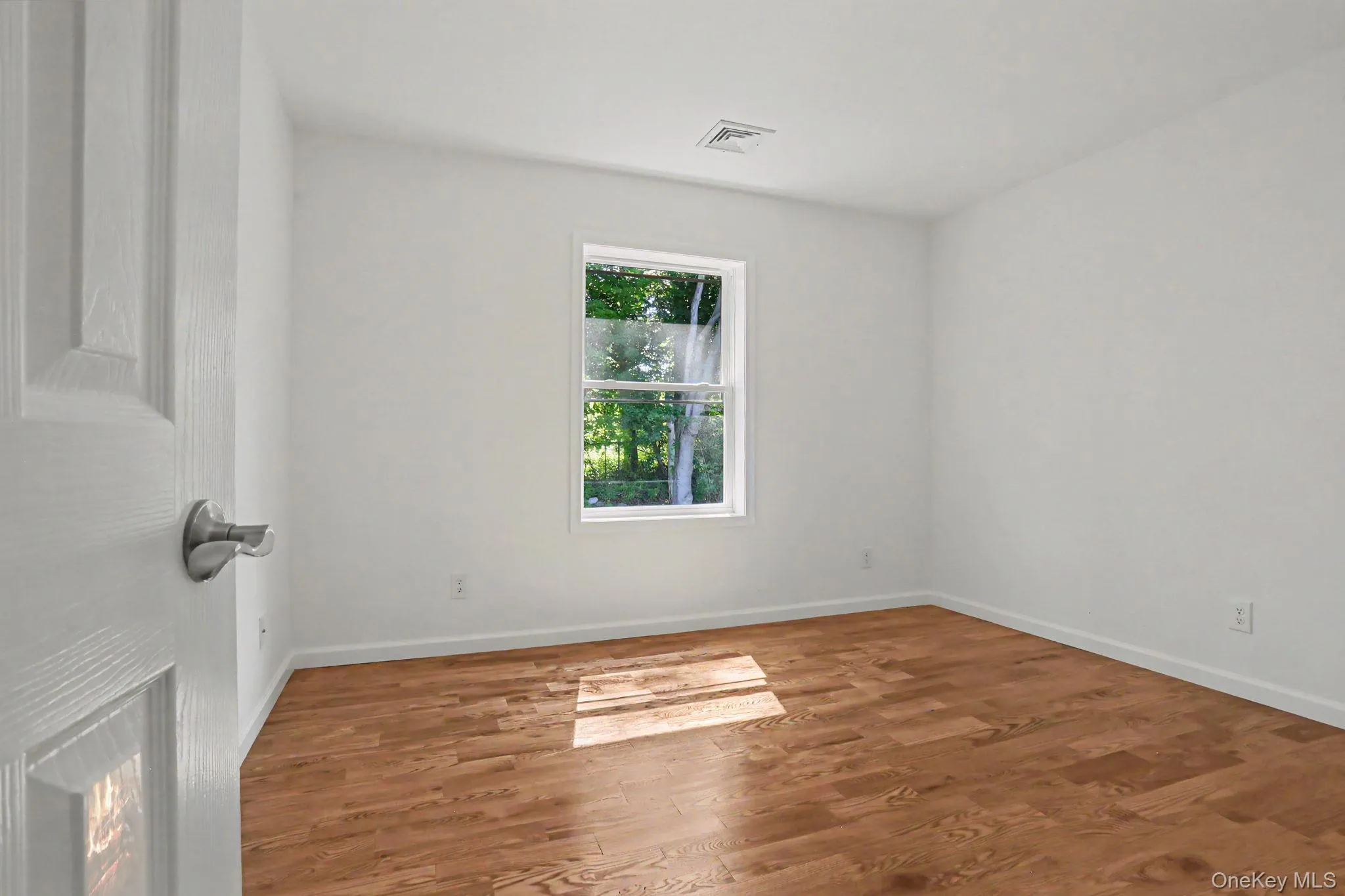 32 Spruce Road, Southeast, NY, 3 Bedroom Bedrooms, 8 Room Rooms,2 BathroomBathrooms,Residential Lease,For Rent,Spruce,0,1056199 32 Spruce Road, Southeast, NY, 3 Bedroom Bedrooms, 8 Room Rooms,2 BathroomBathrooms,Residential Lease,For Rent,Spruce,0,1056199