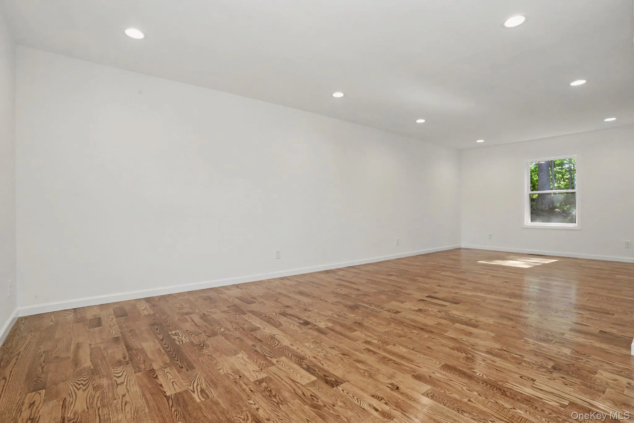 32 Spruce Road, Southeast, NY, 3 Bedroom Bedrooms, 8 Room Rooms,2 BathroomBathrooms,Residential Lease,For Rent,Spruce,0,1056199 32 Spruce Road, Southeast, NY, 3 Bedroom Bedrooms, 8 Room Rooms,2 BathroomBathrooms,Residential Lease,For Rent,Spruce,0,1056199