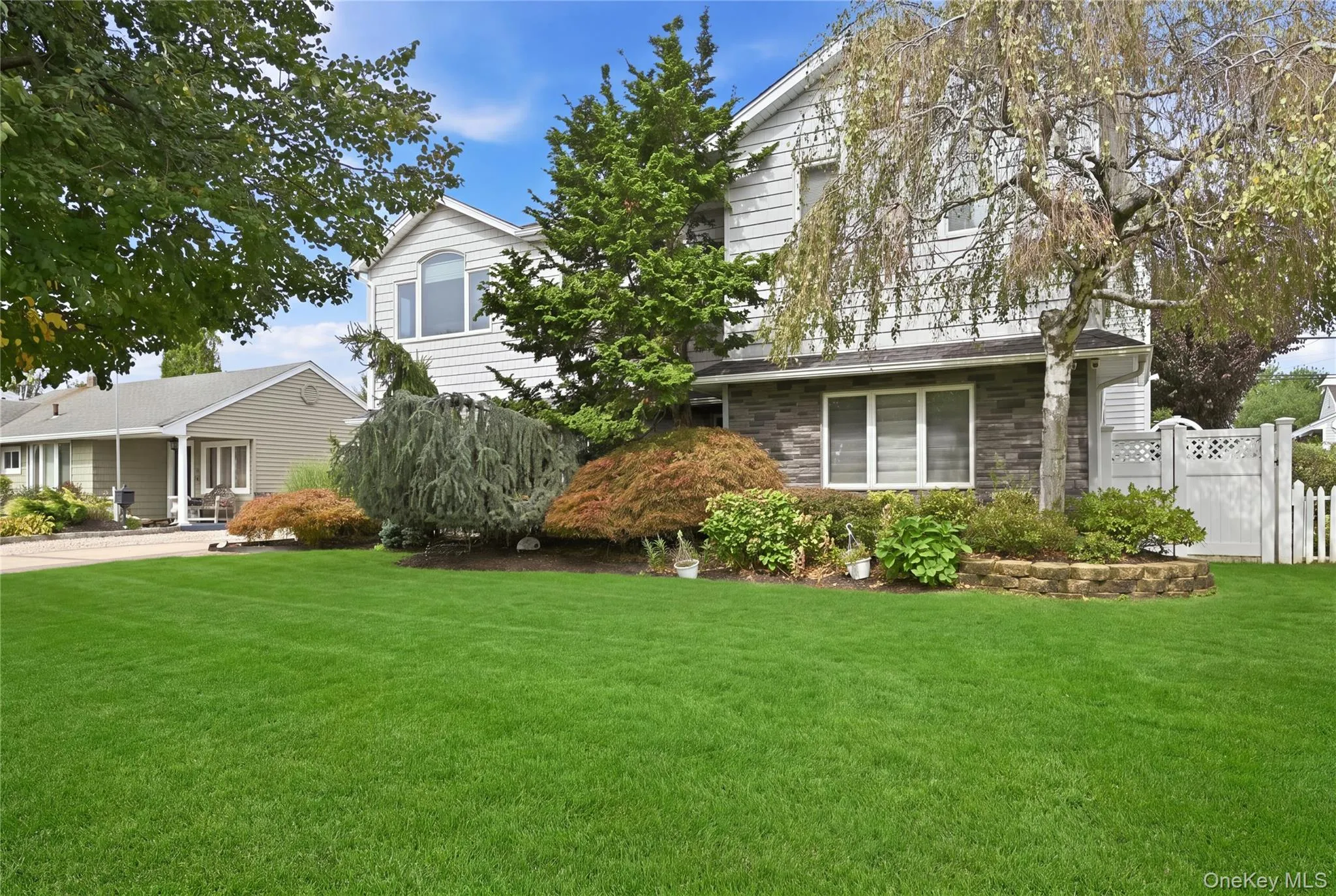 2555 Arleigh Road, Hempstead, NY, 5 Bedrooms Bedrooms, 8 Rooms Rooms,2 BathroomsBathrooms,Residential,For Rent,Arleigh,0,1056204 2555 Arleigh Road, Hempstead, NY, 5 Bedrooms Bedrooms, 8 Rooms Rooms,2 BathroomsBathrooms,Residential,For Rent,Arleigh,0,1056204