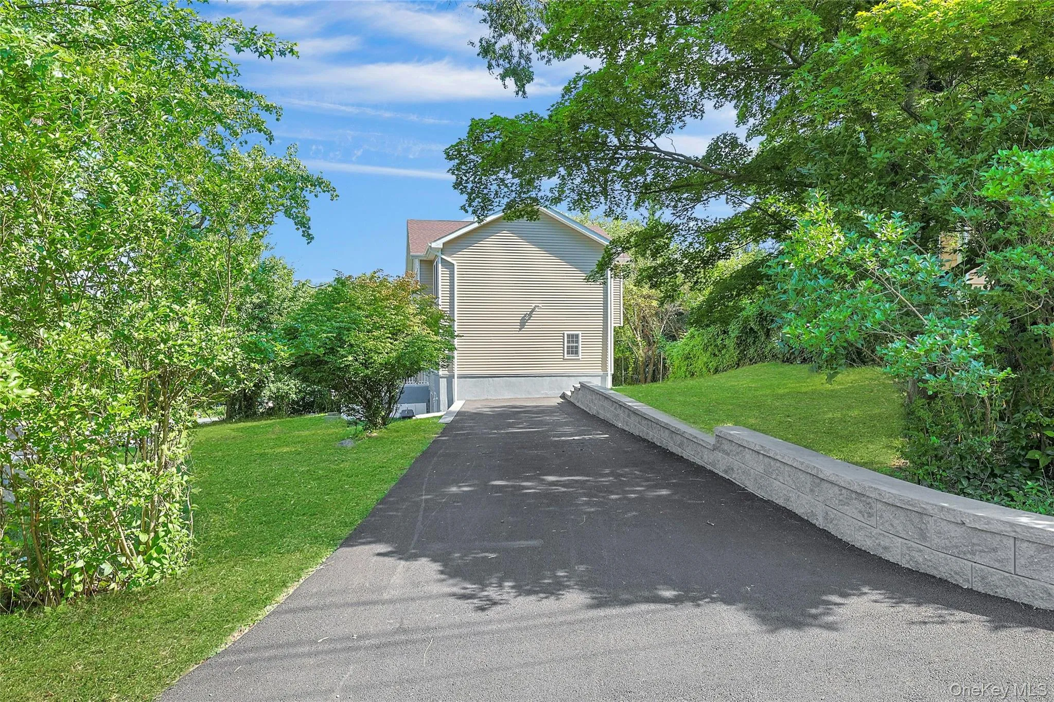15 Waldron Avenue, Orangetown, NY, 7 Bedrooms Bedrooms, 11 Rooms Rooms,5 BathroomsBathrooms,Residential,For Rent,Waldron,0,1056212 15 Waldron Avenue, Orangetown, NY, 7 Bedrooms Bedrooms, 11 Rooms Rooms,5 BathroomsBathrooms,Residential,For Rent,Waldron,0,1056212