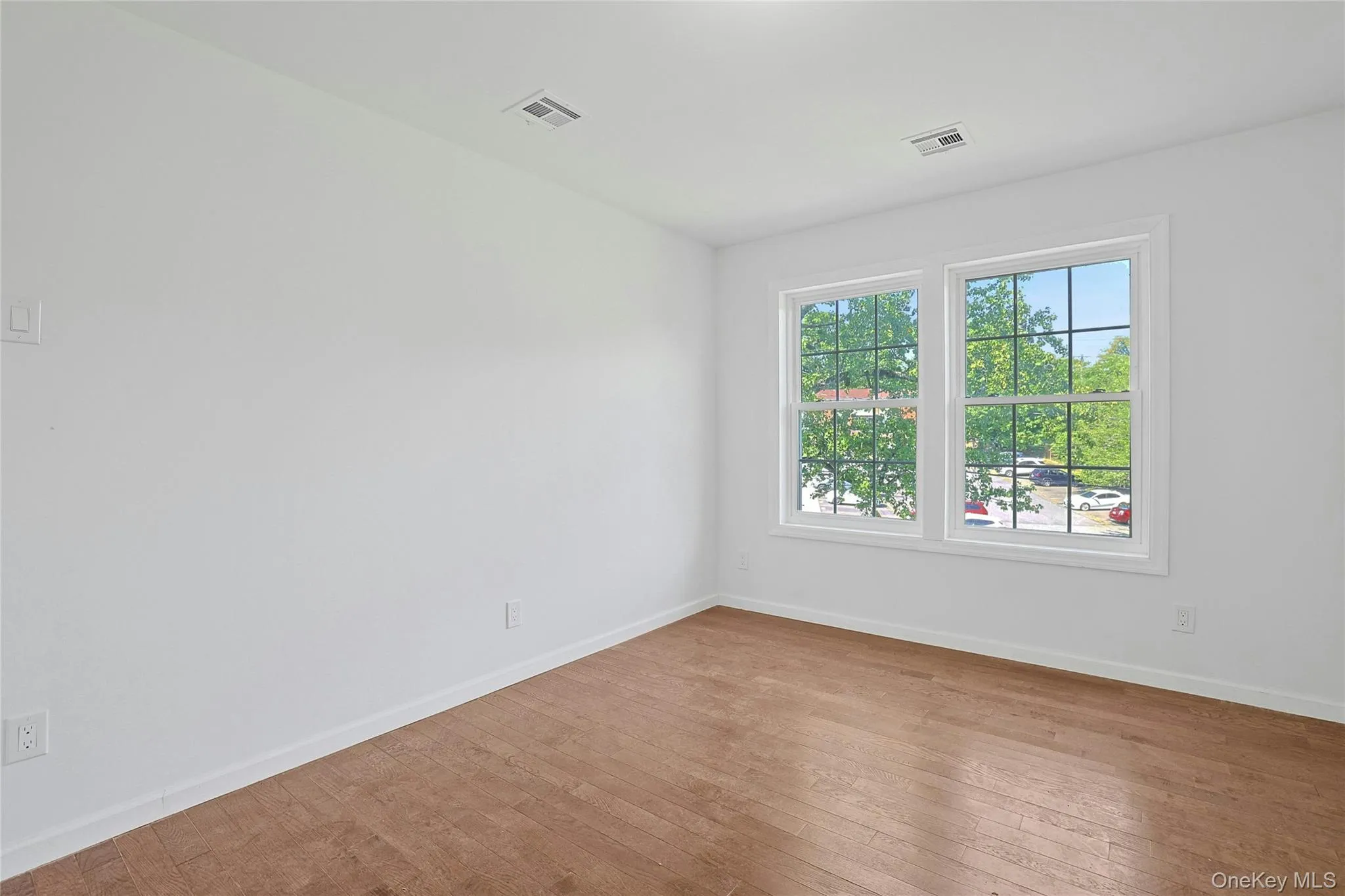 15 Waldron Avenue, Orangetown, NY, 7 Bedrooms Bedrooms, 11 Rooms Rooms,5 BathroomsBathrooms,Residential,For Rent,Waldron,0,1056212 15 Waldron Avenue, Orangetown, NY, 7 Bedrooms Bedrooms, 11 Rooms Rooms,5 BathroomsBathrooms,Residential,For Rent,Waldron,0,1056212