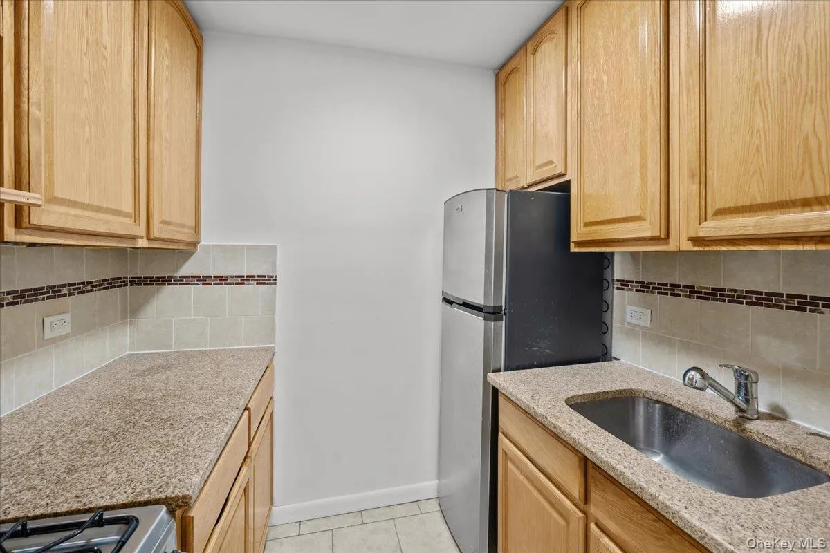601 Kappock Street, New York, NY, 3 Rooms Rooms,1 BathroomBathrooms,Residential,For Rent,Kappock,0,1056213 601 Kappock Street, New York, NY, 3 Rooms Rooms,1 BathroomBathrooms,Residential,For Rent,Kappock,0,1056213