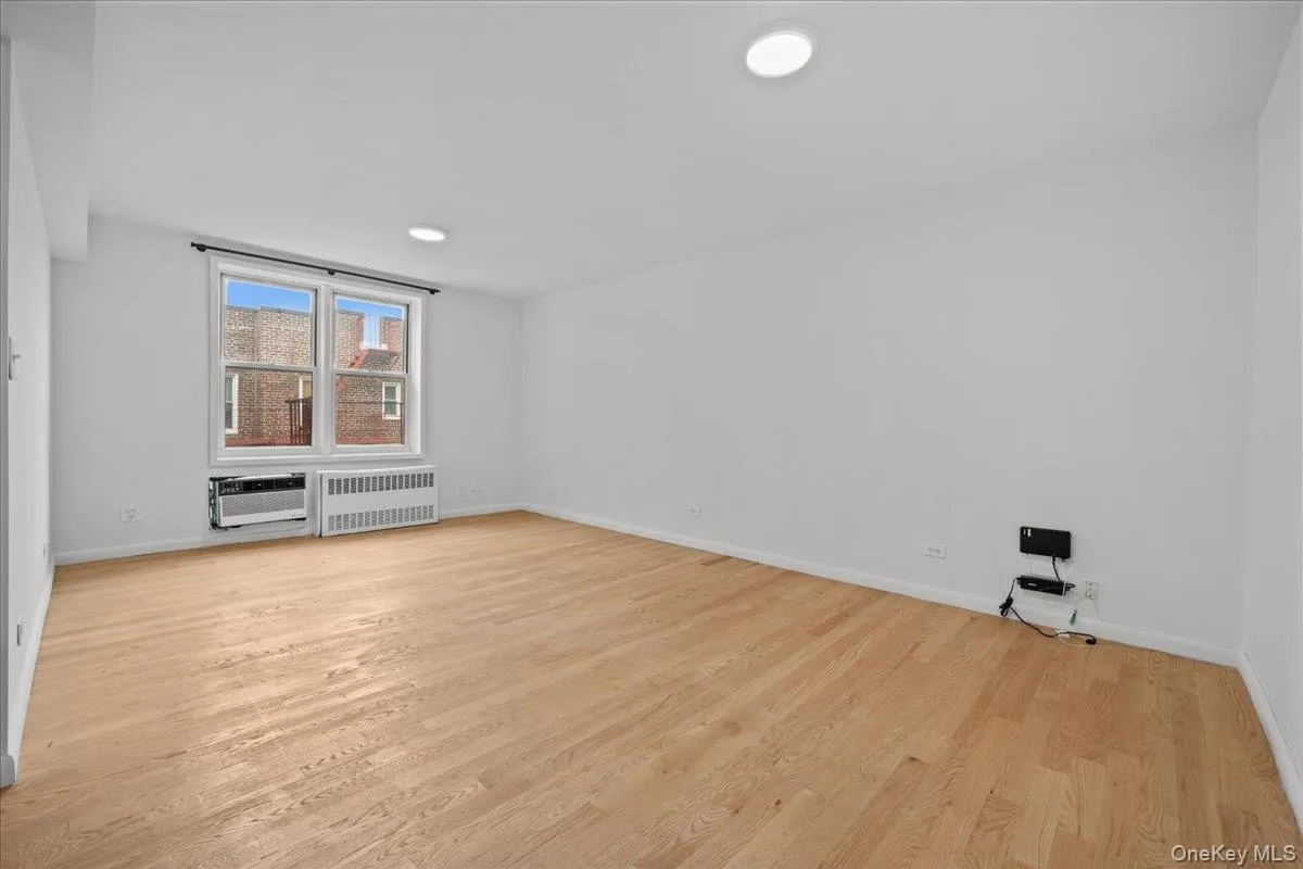 601 Kappock Street, New York, NY, 3 Rooms Rooms,1 BathroomBathrooms,Residential,For Rent,Kappock,0,1056213 601 Kappock Street, New York, NY, 3 Rooms Rooms,1 BathroomBathrooms,Residential,For Rent,Kappock,0,1056213