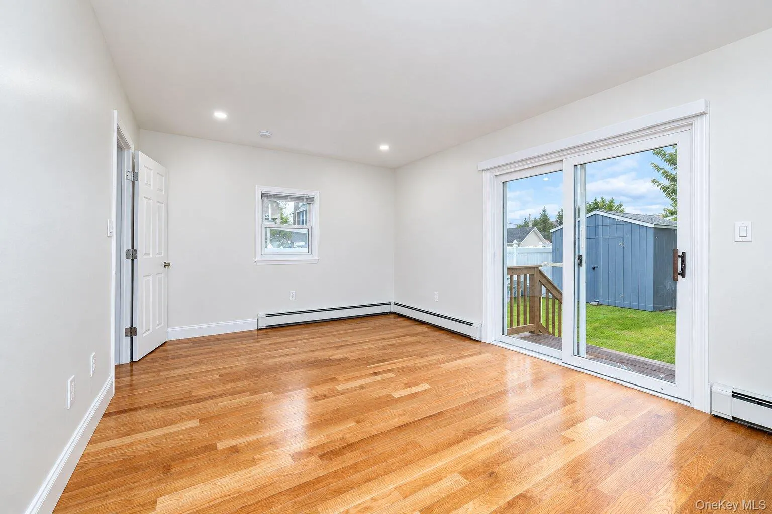 25 Nicholas Avenue, Hempstead, NY, 1 Bedroom Bedrooms, 4 Room Rooms,1 BathroomBathrooms,Residential Lease,For Rent,Nicholas,0,1056219 25 Nicholas Avenue, Hempstead, NY, 1 Bedroom Bedrooms, 4 Room Rooms,1 BathroomBathrooms,Residential Lease,For Rent,Nicholas,0,1056219