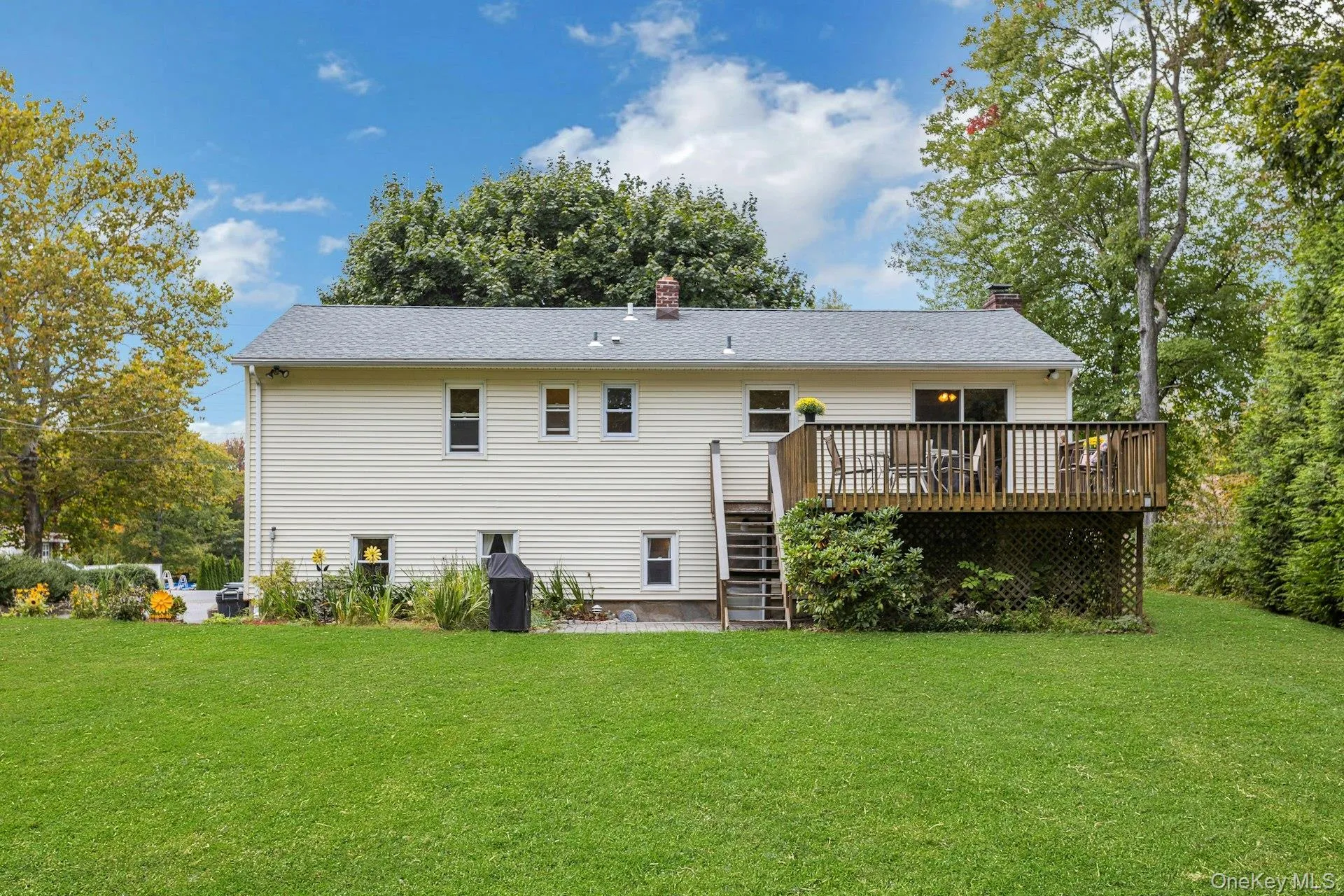 94 Overlook Drive, Carmel, NY, 3 Bedrooms Bedrooms, 7 Rooms Rooms,2 BathroomsBathrooms,Residential,For Rent,Overlook,0,1056225 94 Overlook Drive, Carmel, NY, 3 Bedrooms Bedrooms, 7 Rooms Rooms,2 BathroomsBathrooms,Residential,For Rent,Overlook,0,1056225