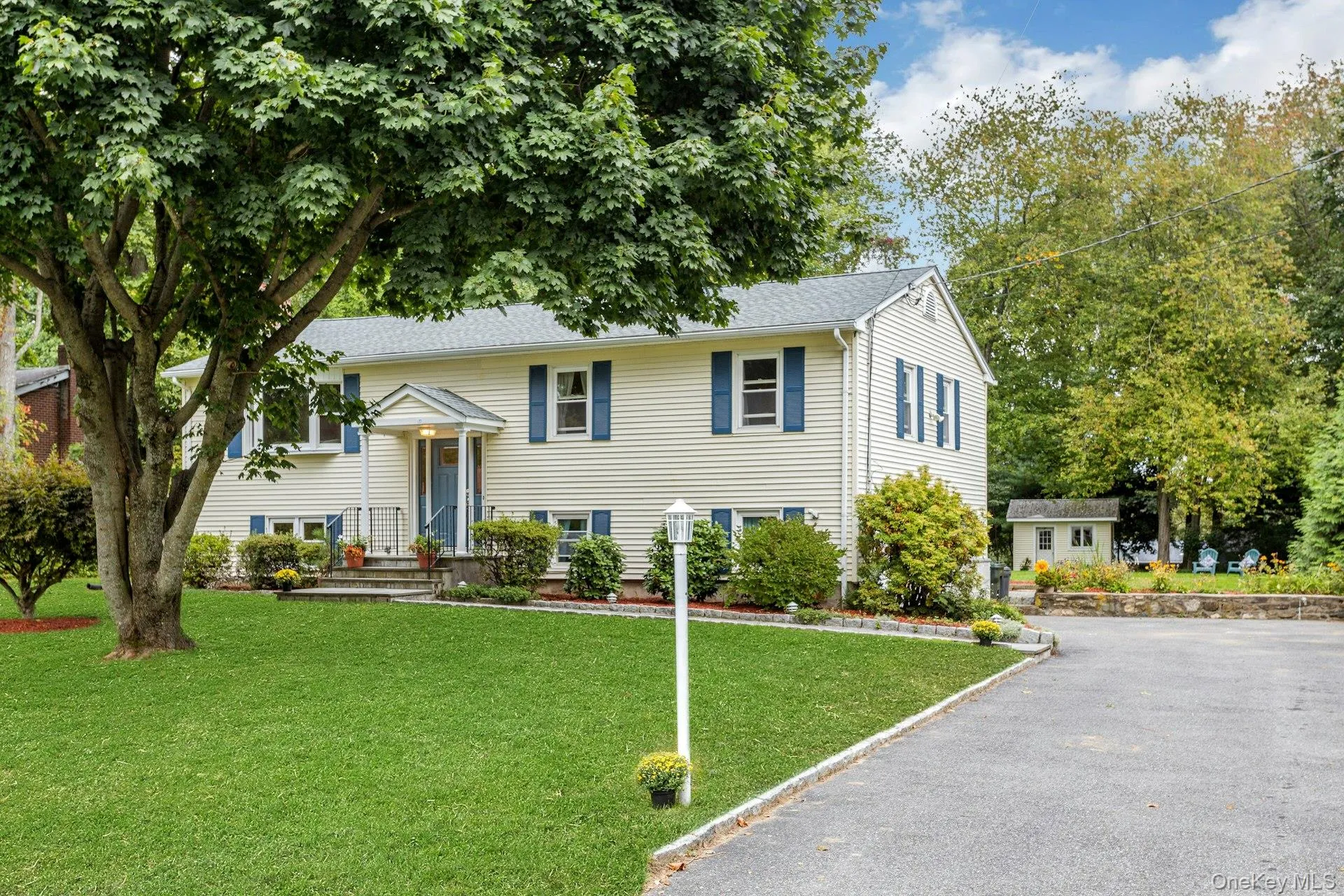 94 Overlook Drive, Carmel, NY, 3 Bedrooms Bedrooms, 7 Rooms Rooms,2 BathroomsBathrooms,Residential,For Rent,Overlook,0,1056225 94 Overlook Drive, Carmel, NY, 3 Bedrooms Bedrooms, 7 Rooms Rooms,2 BathroomsBathrooms,Residential,For Rent,Overlook,0,1056225