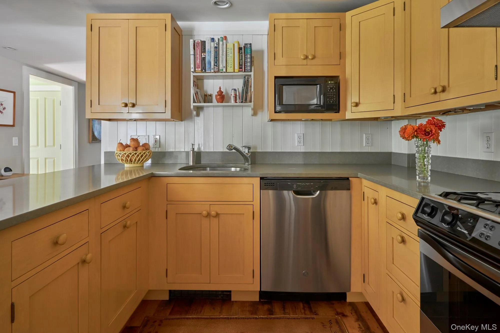 1408 Route 83, North East, NY, 2 Bedrooms Bedrooms, 6 Rooms Rooms,2 BathroomsBathrooms,Residential,For Rent,Route 83,0,1056226 1408 Route 83, North East, NY, 2 Bedrooms Bedrooms, 6 Rooms Rooms,2 BathroomsBathrooms,Residential,For Rent,Route 83,0,1056226