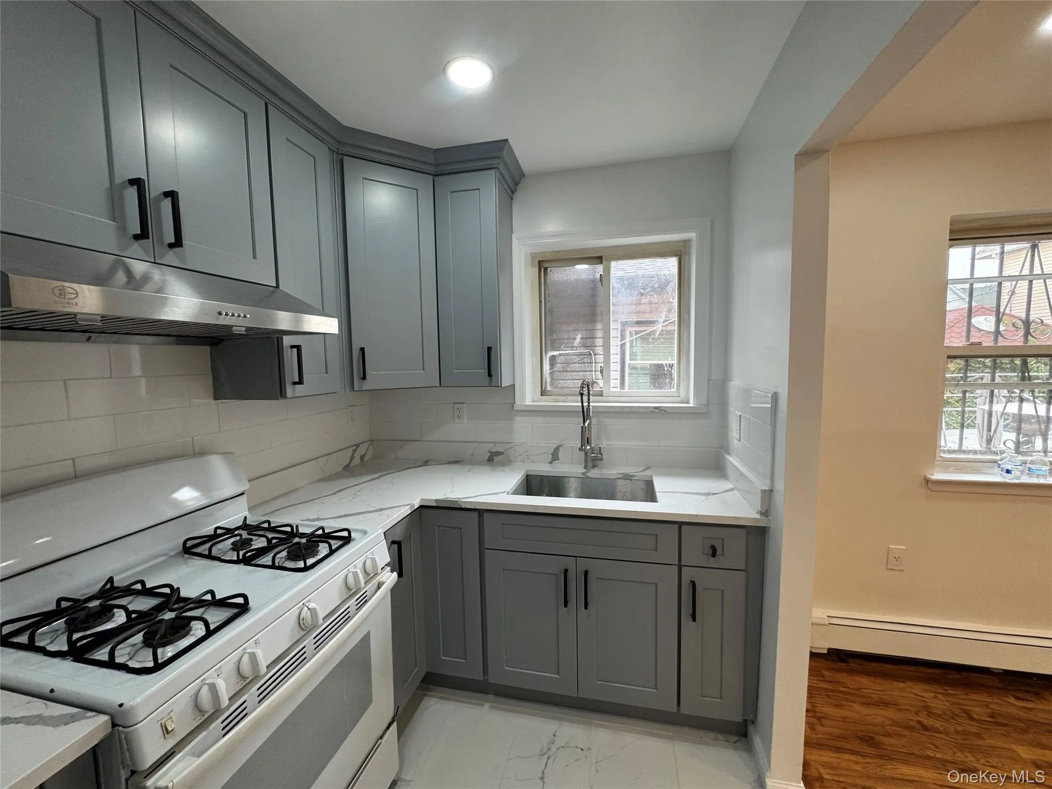 116-09 91st Avenue, New York, NY, 2 Bedroom Bedrooms, 4 Room Rooms,1 BathroomBathrooms,Residential Lease,For Rent,91st,0,1056230 116-09 91st Avenue, New York, NY, 2 Bedroom Bedrooms, 4 Room Rooms,1 BathroomBathrooms,Residential Lease,For Rent,91st,0,1056230