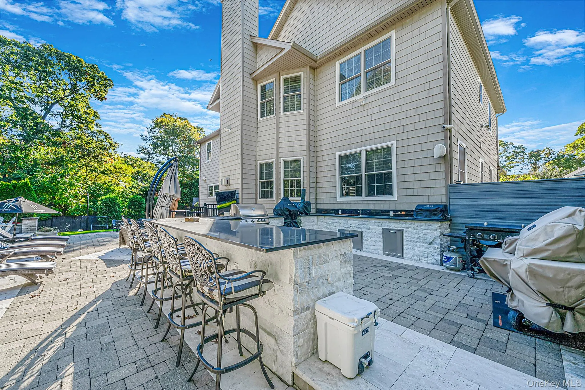 10 Privet Court, Smithtown, NY, 4 Bedrooms Bedrooms, 12 Rooms Rooms,2 BathroomsBathrooms,Residential,For Rent,Privet,0,1056231 10 Privet Court, Smithtown, NY, 4 Bedrooms Bedrooms, 12 Rooms Rooms,2 BathroomsBathrooms,Residential,For Rent,Privet,0,1056231