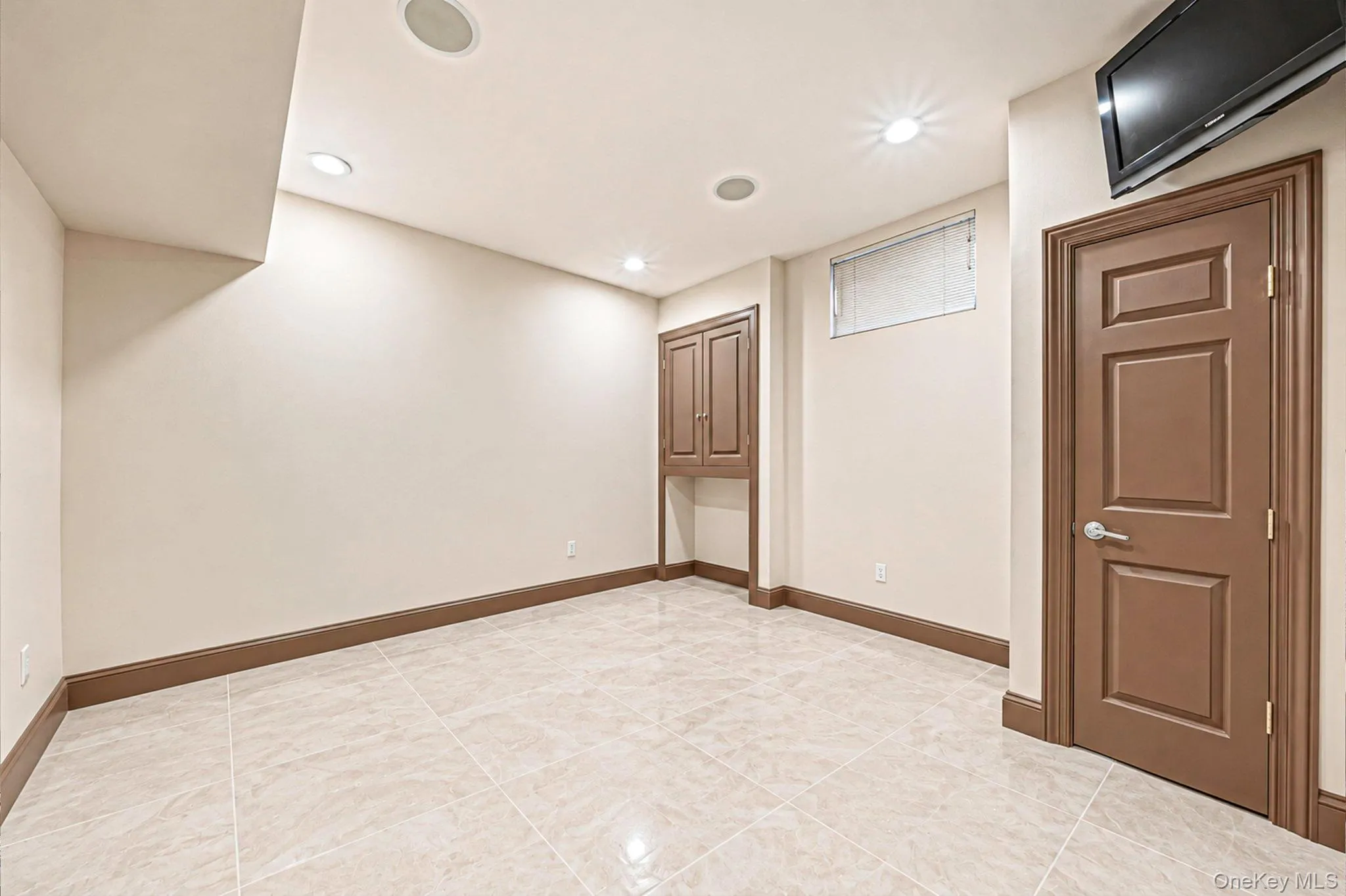 10 Privet Court, Smithtown, NY, 4 Bedrooms Bedrooms, 12 Rooms Rooms,2 BathroomsBathrooms,Residential,For Rent,Privet,0,1056231 10 Privet Court, Smithtown, NY, 4 Bedrooms Bedrooms, 12 Rooms Rooms,2 BathroomsBathrooms,Residential,For Rent,Privet,0,1056231